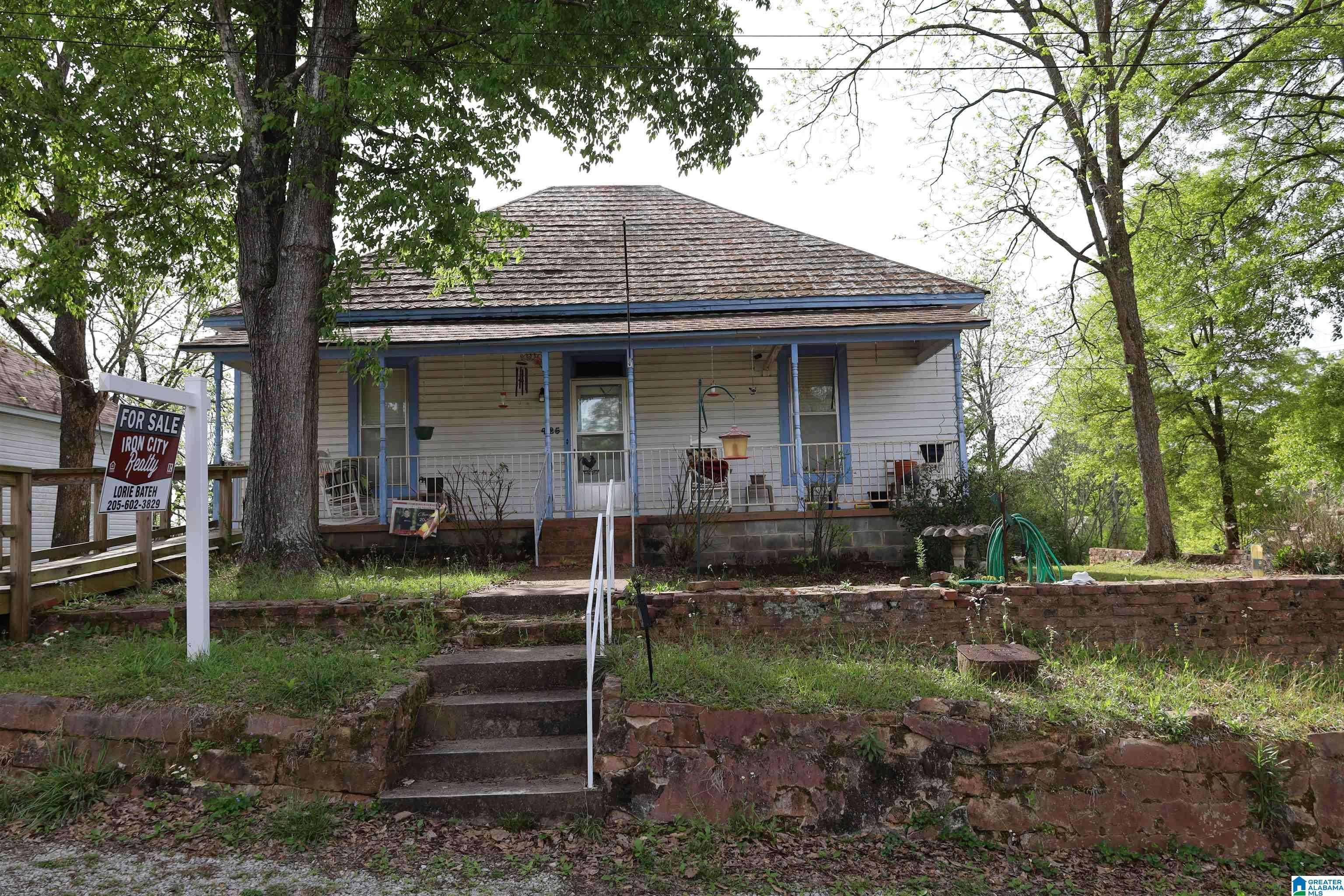 West Blocton, AL 35184,425 GEORGIA STREET