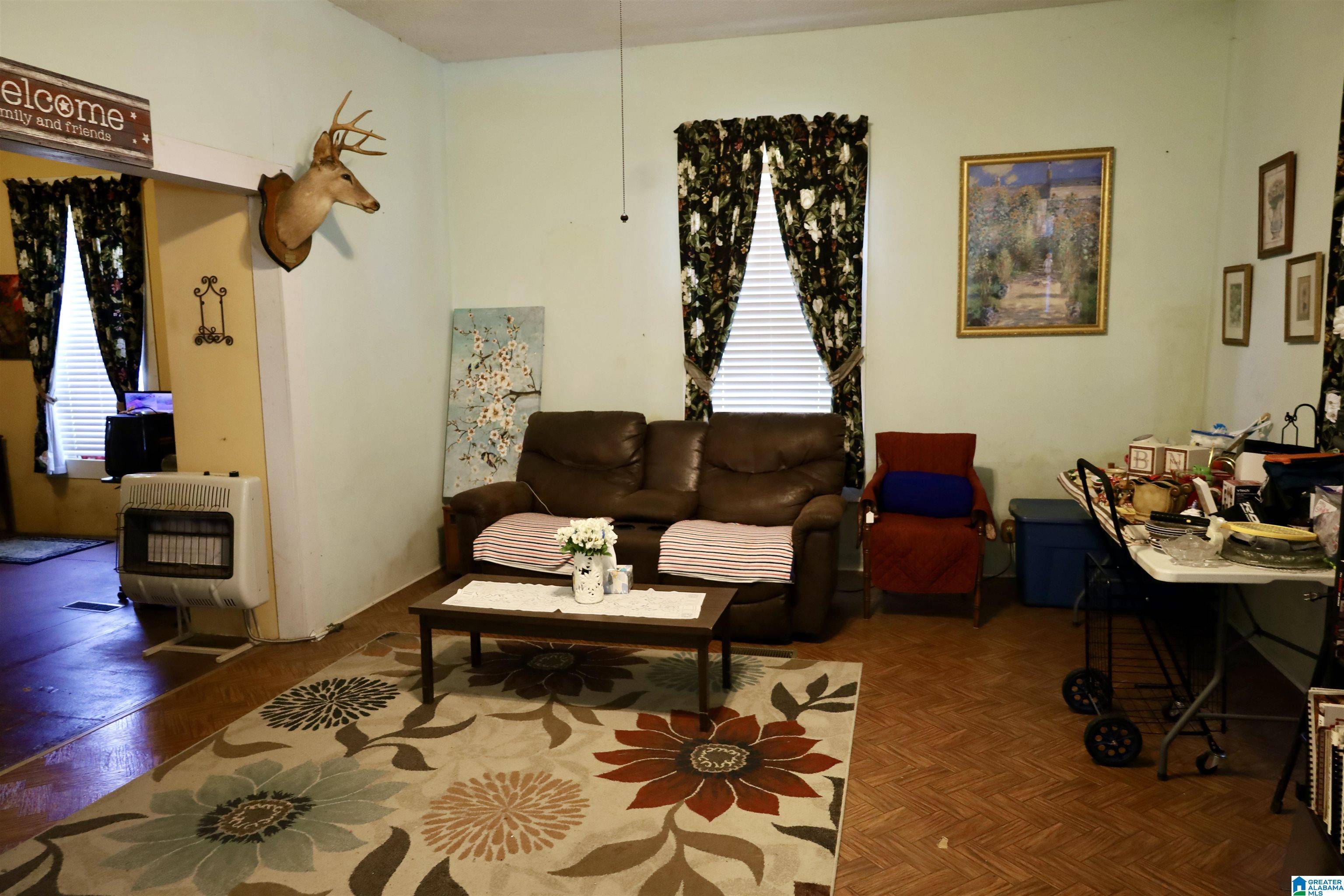 West Blocton, AL 35184,425 GEORGIA STREET