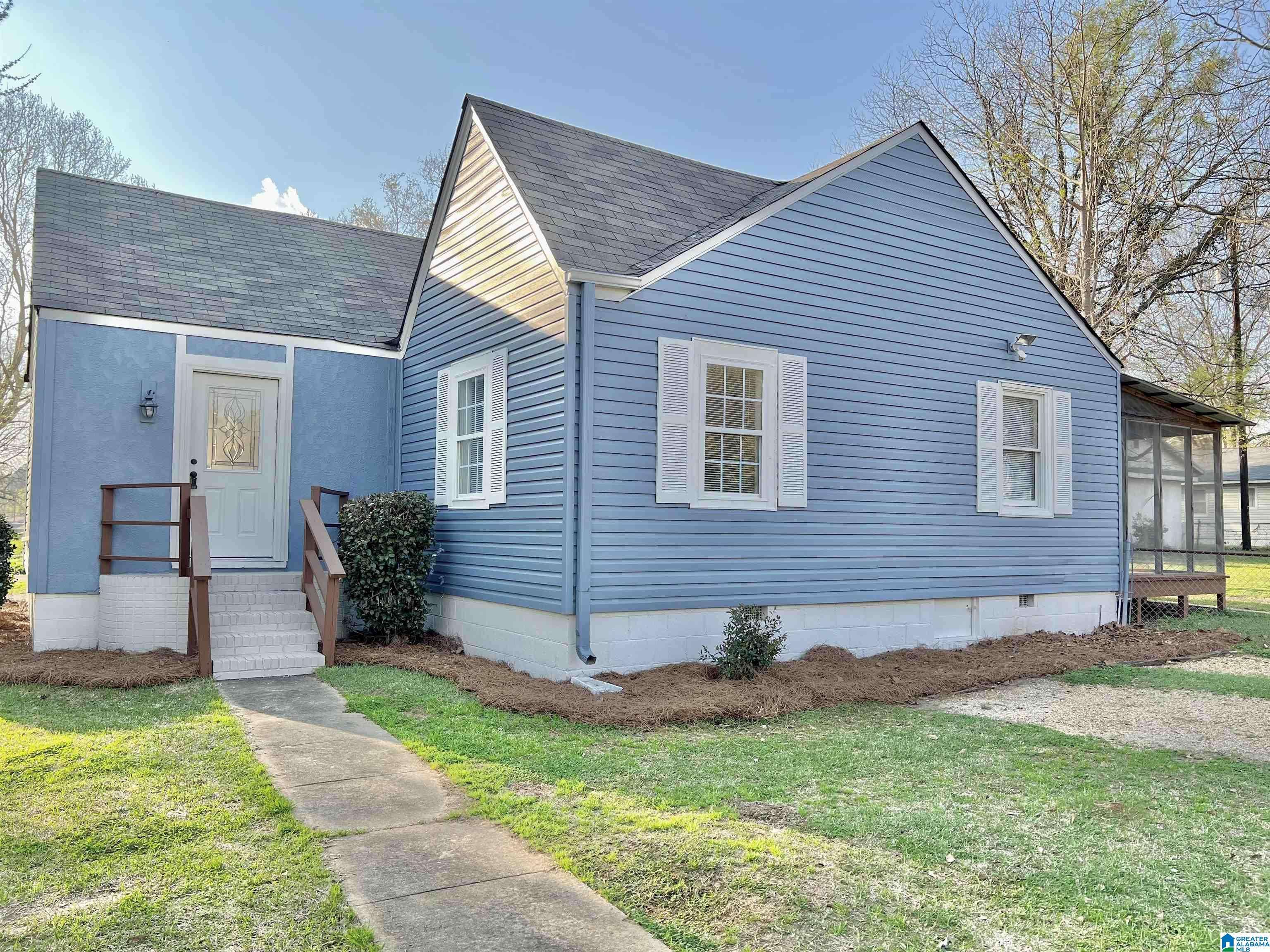 Hueytown, AL 35023,200 IVY AVENUE