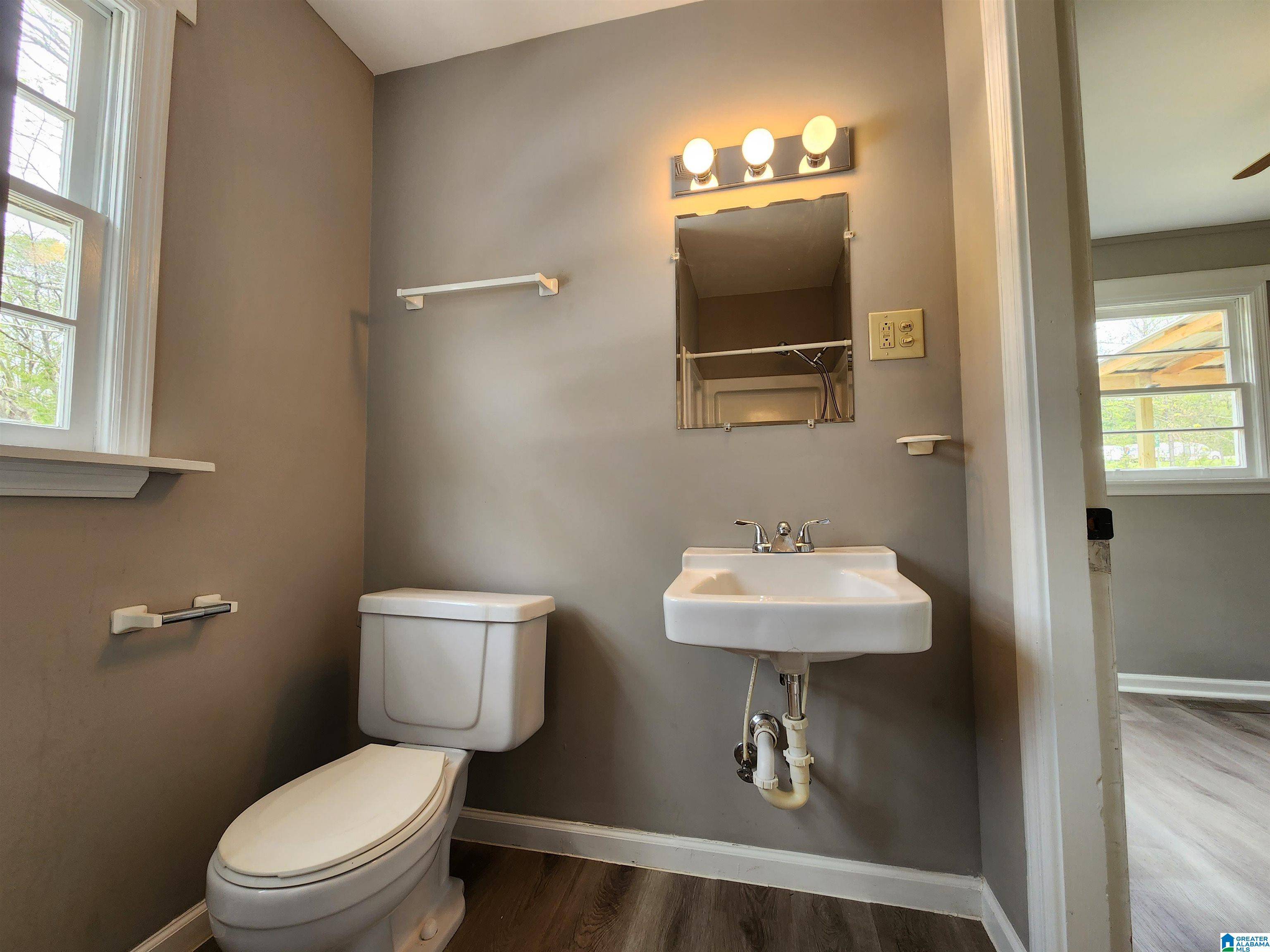 Cottondale, AL 35453,8440 WIRE ROAD