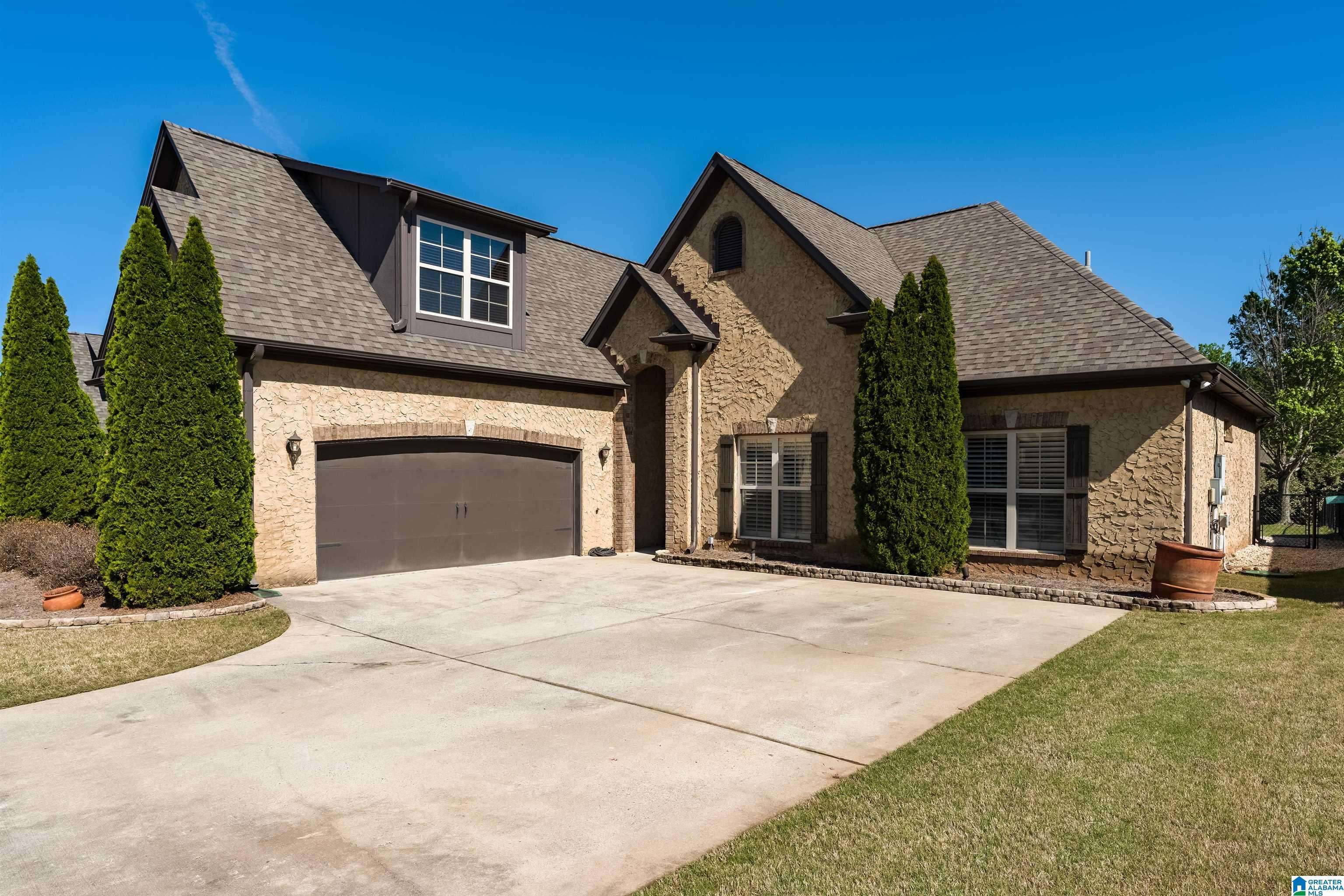 Pelham, AL 35124,254 STRATHAVEN LANE