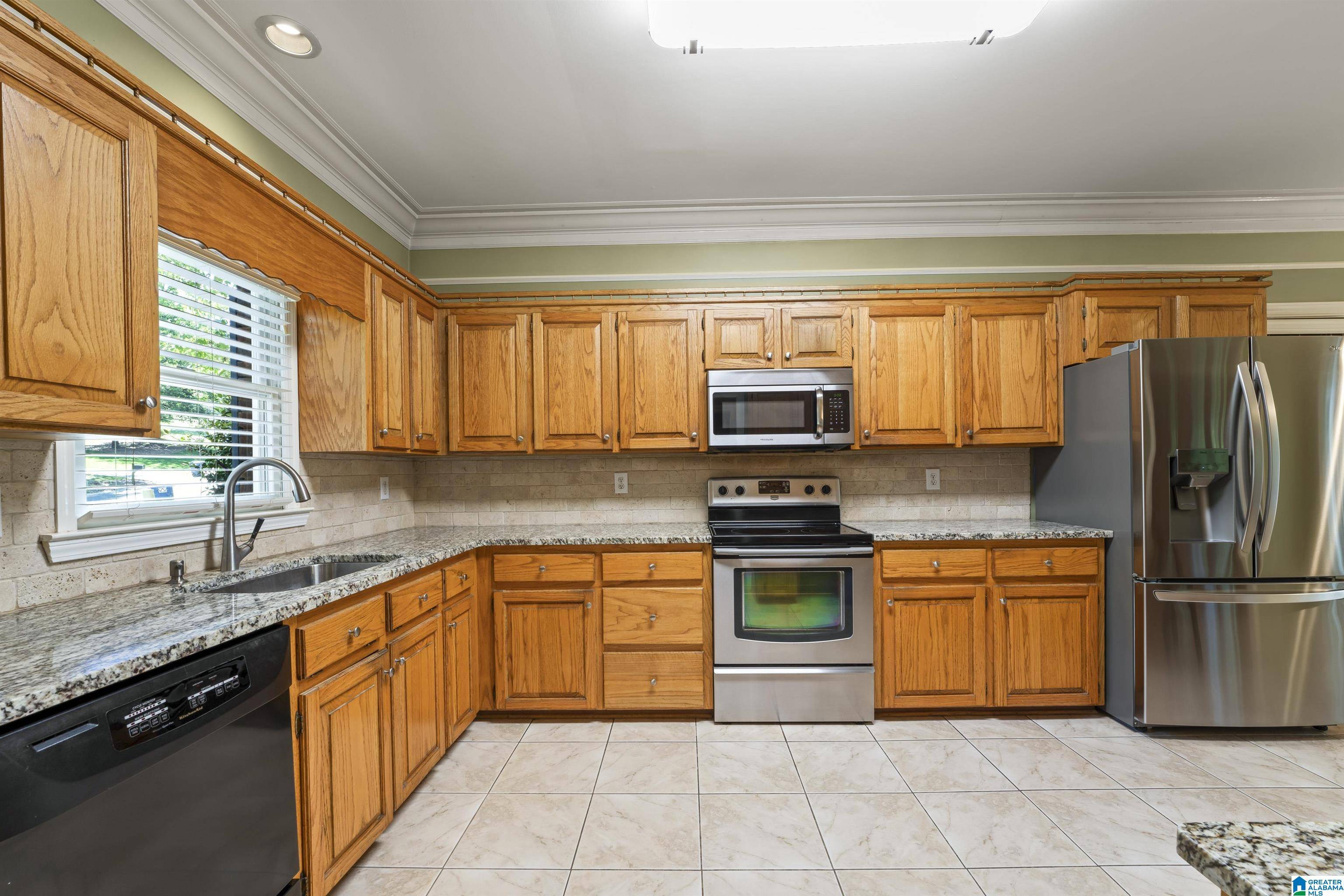Helena, AL 35080,6016 WOODVALE ROAD