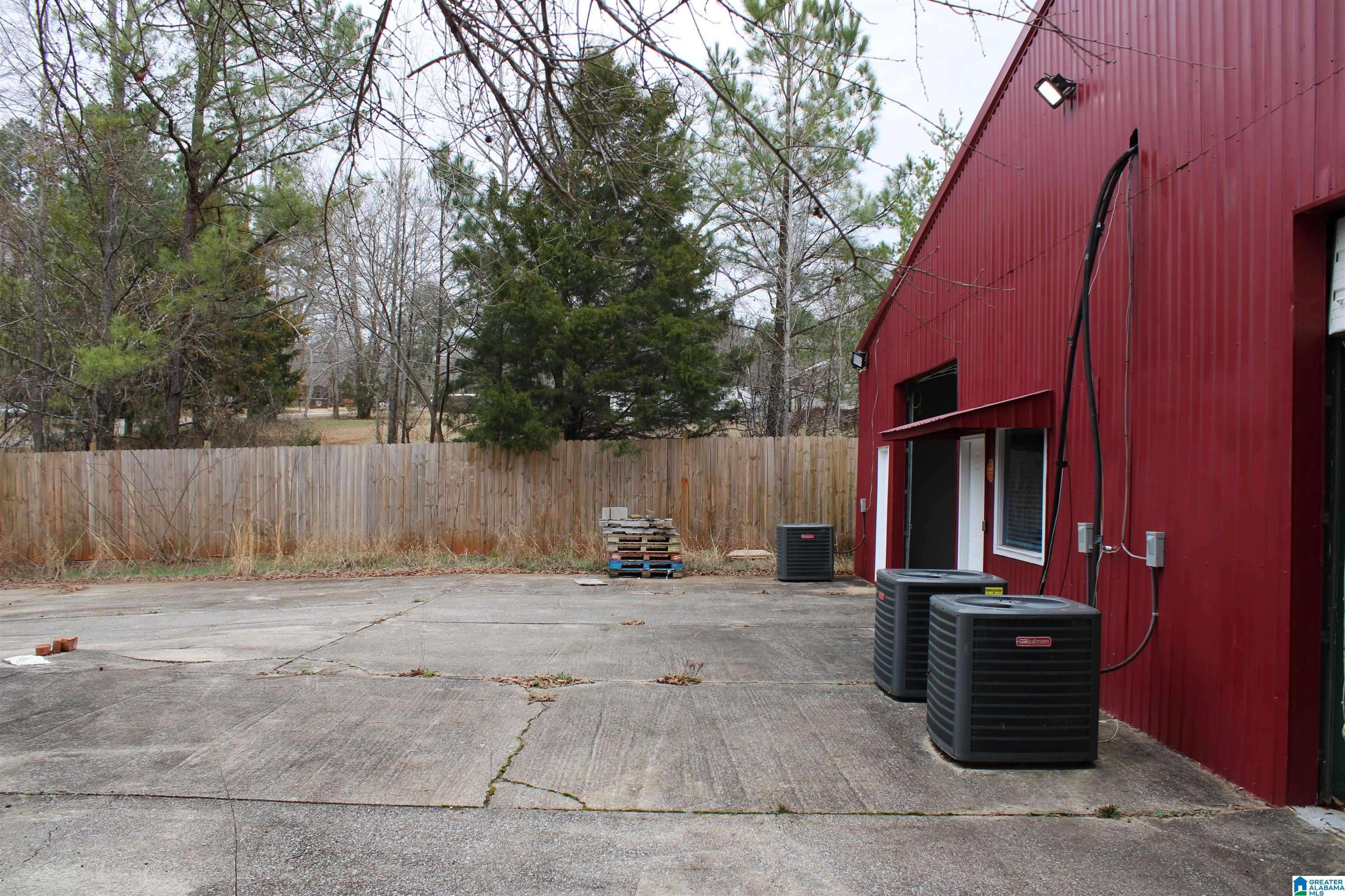 West Blocton, AL 35184,122 DIXIE DOWNS #6
