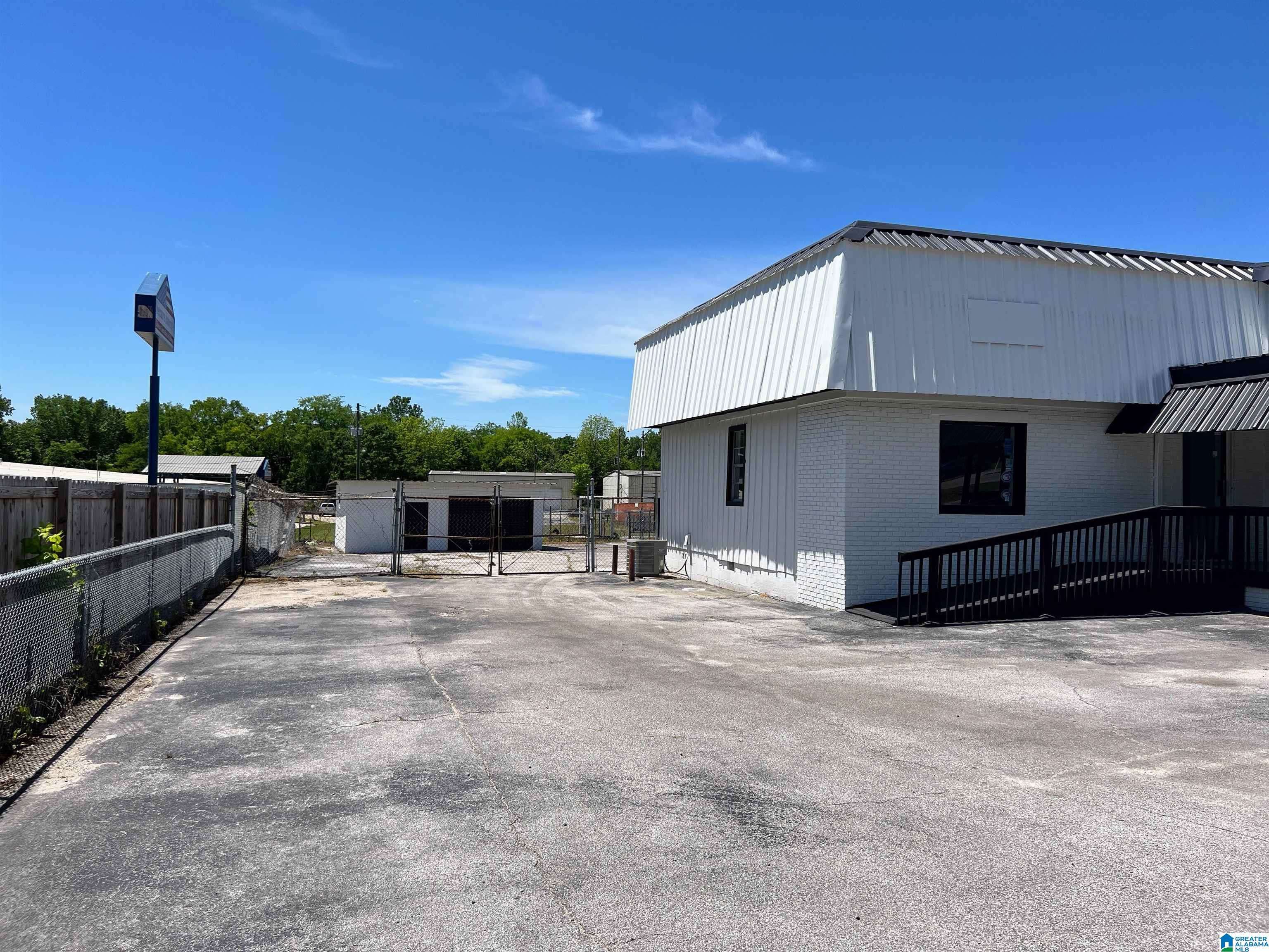 Pelham, AL 35124,3420 PELHAM PARKWAY