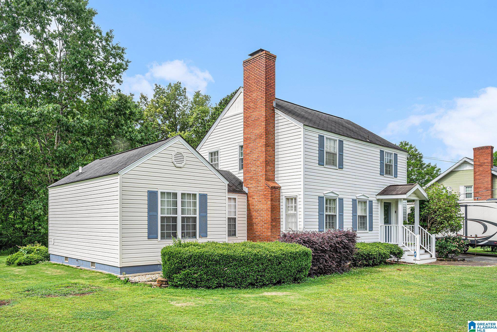 Childersburg, AL 35044,856 PINECREST DRIVE