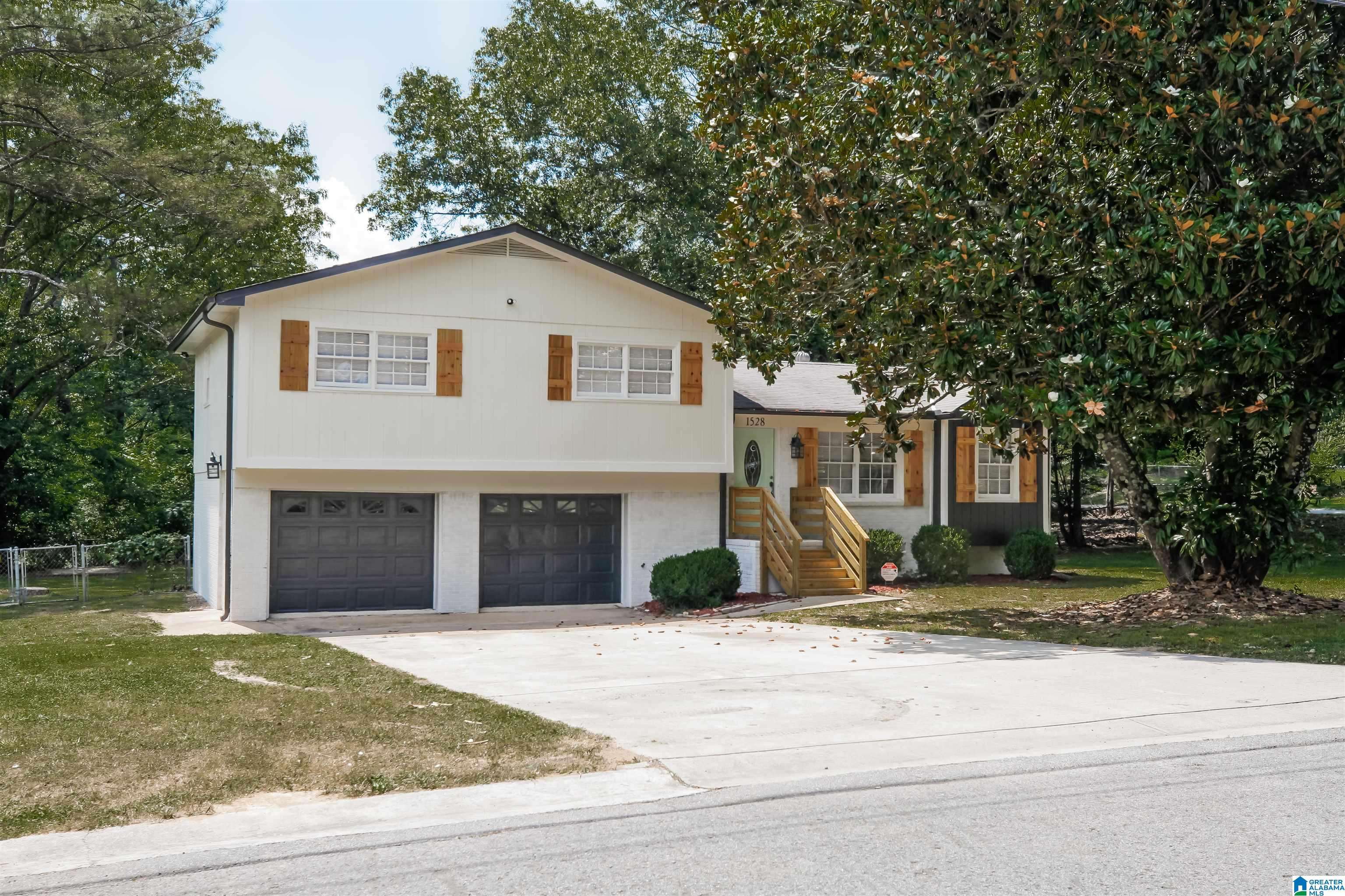 Birmingham, AL 35215,1528 6TH STREET NW