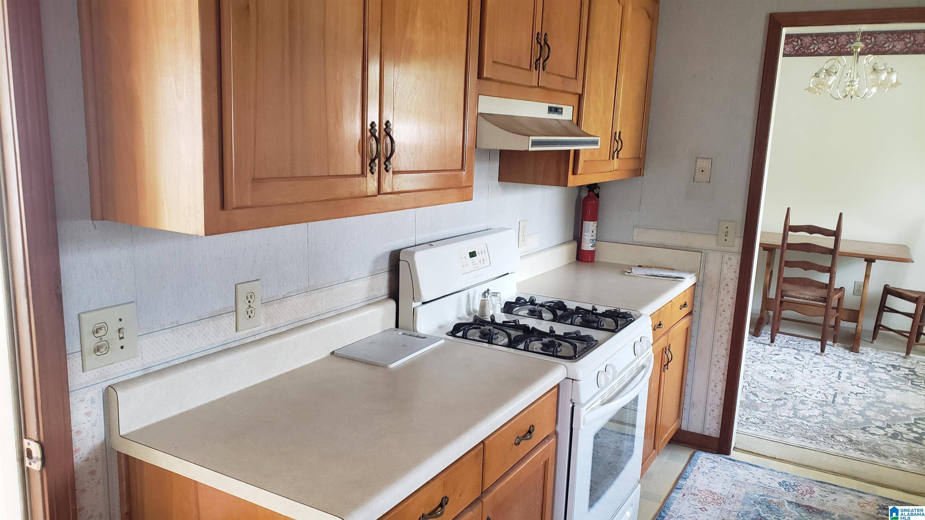 Clanton, AL 35045,2106 4TH AVENUE