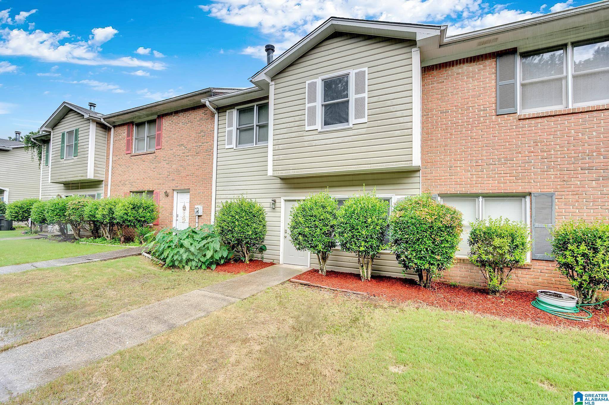 Pelham, AL 35124,218 CARL NICHOLS DRIVE