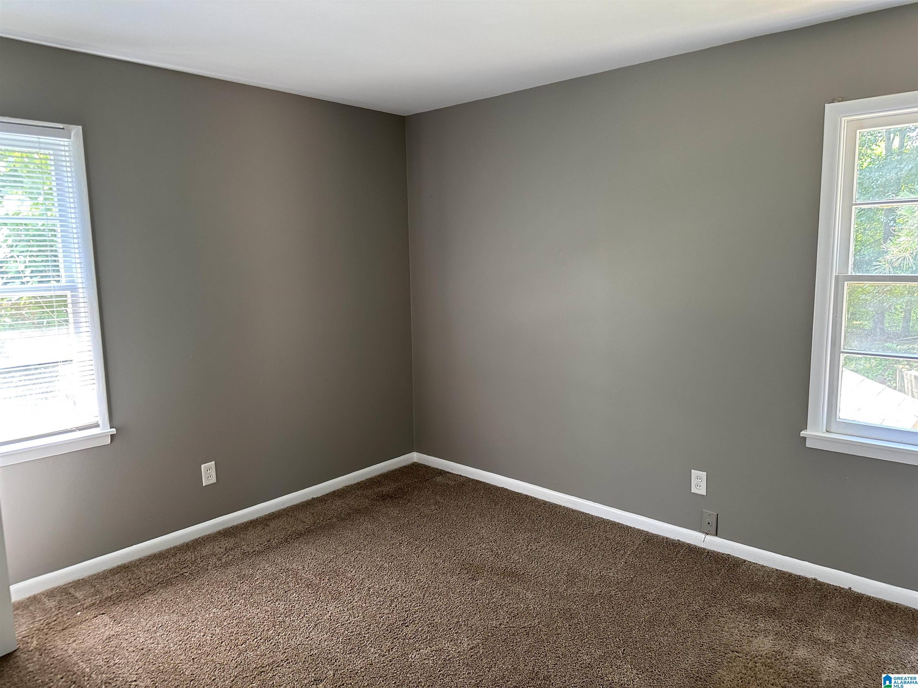 Birmingham, AL 35215,217 LAKE DRIVE CIRCLE NE