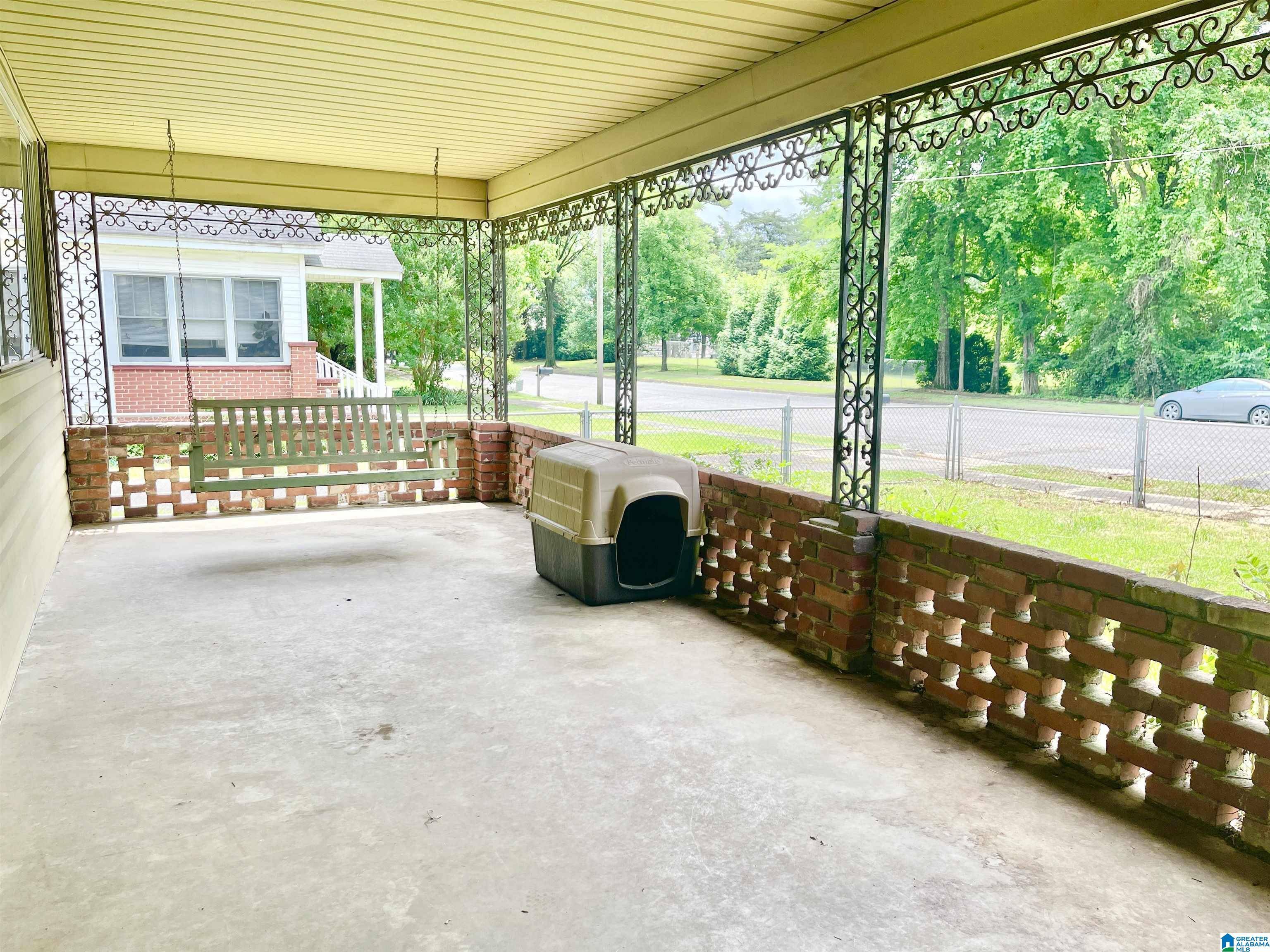 Leeds, AL 35094,8144 3RD AVENUE