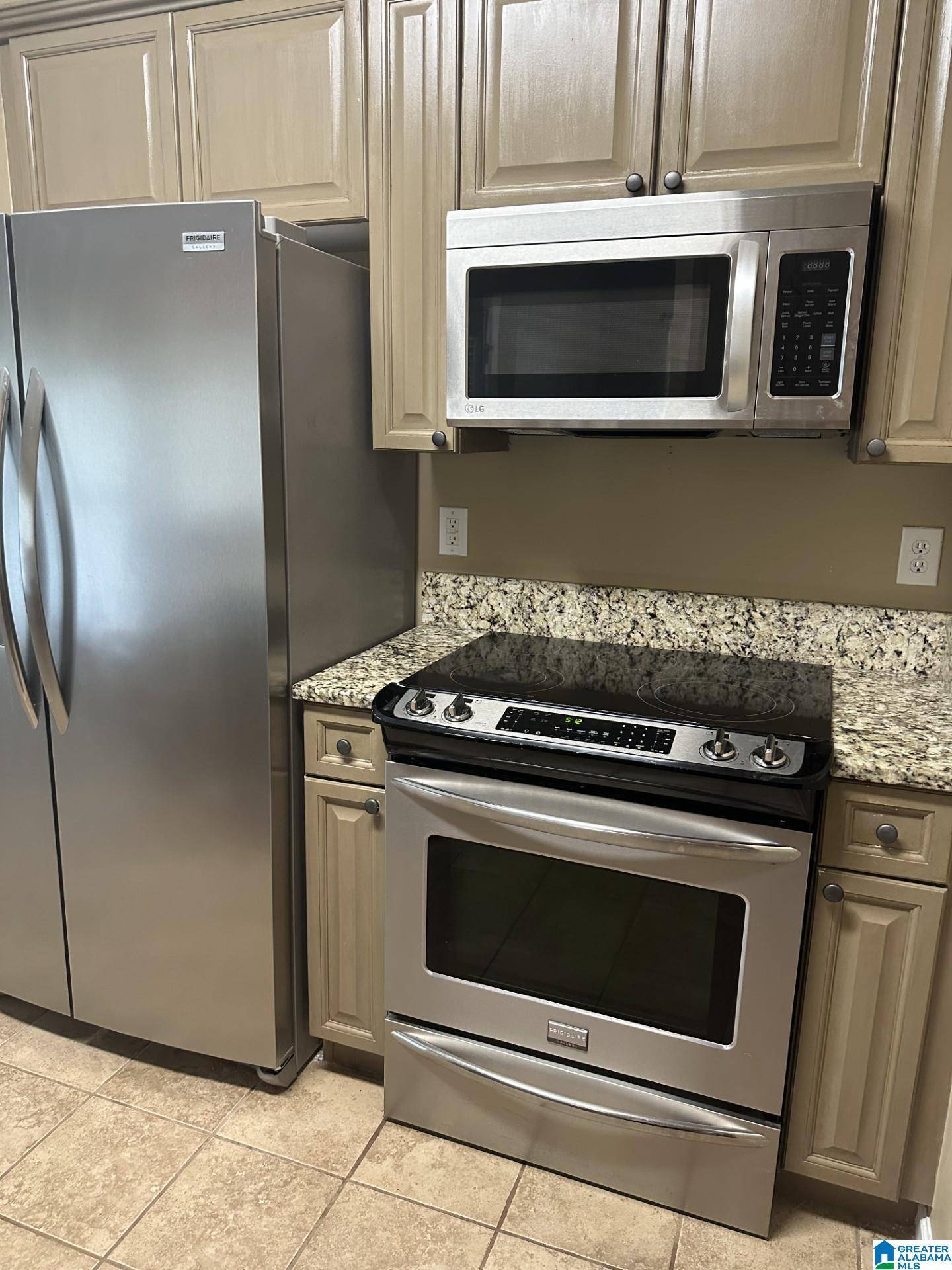 Sterrett, AL 35147,2415 FOREST LAKES LANE