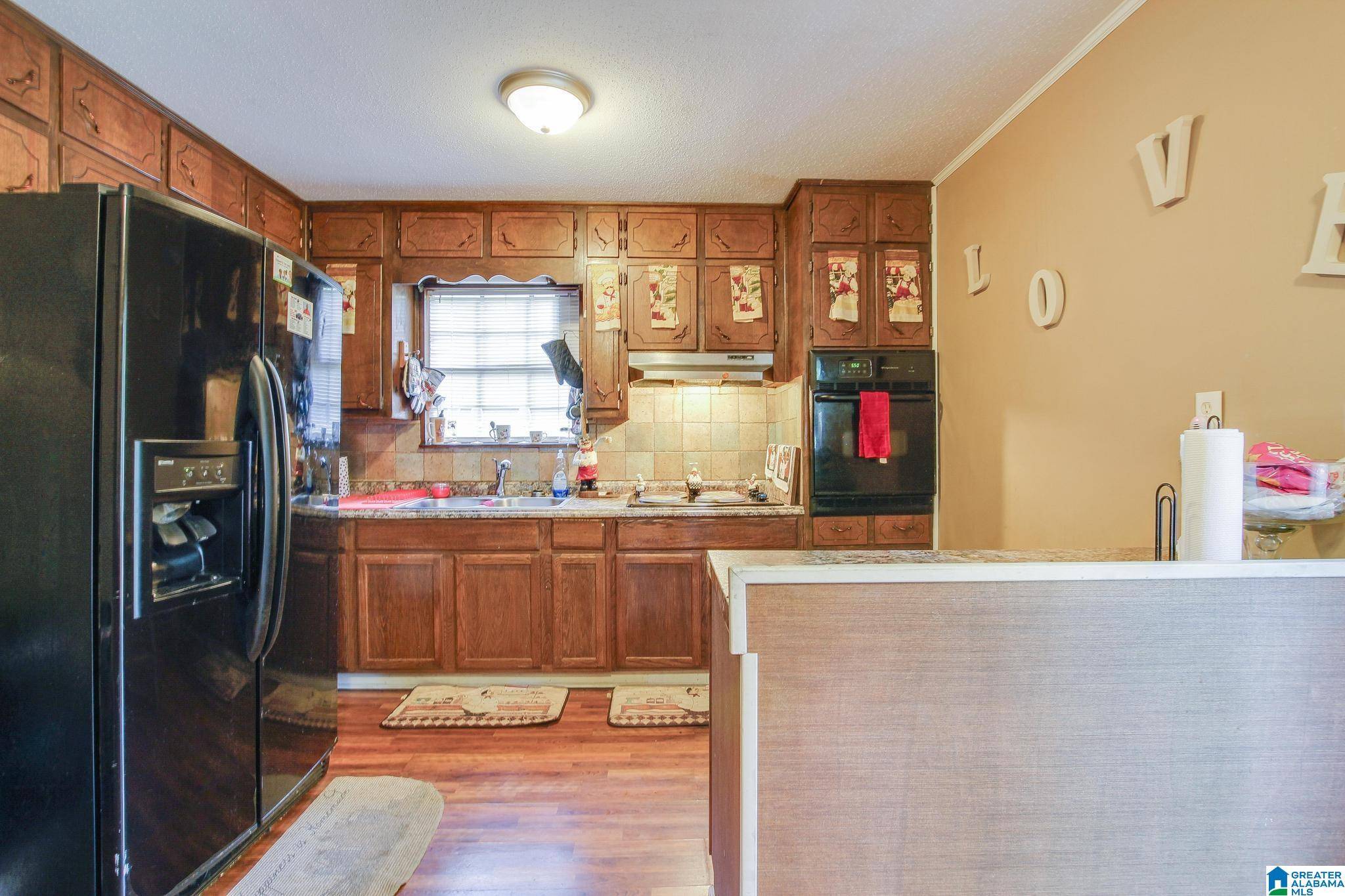 Center Point, AL 35215,2416 DEBBIE DRIVE