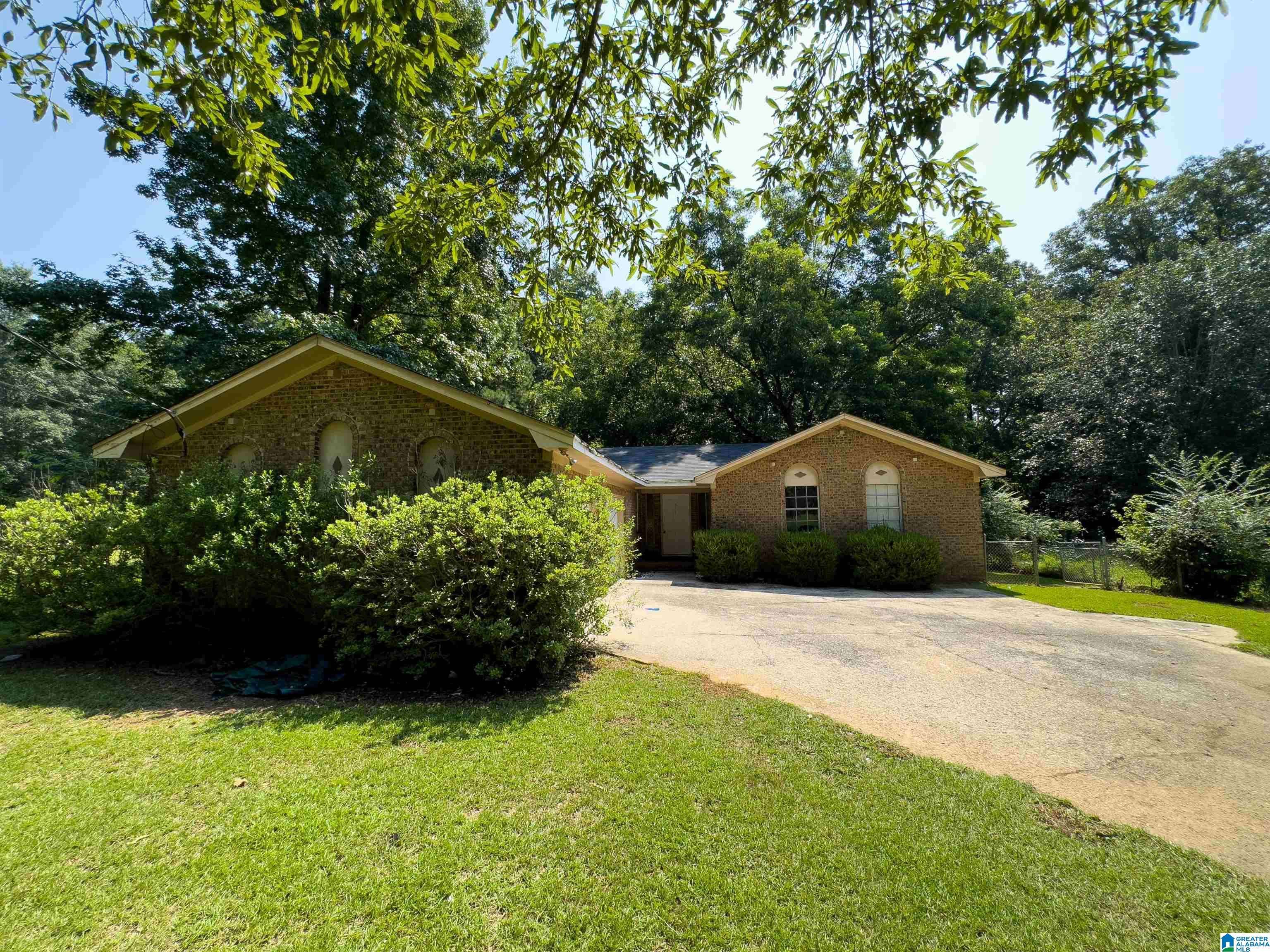 Adamsville, AL 35005,3019 SARTAIN DRIVE