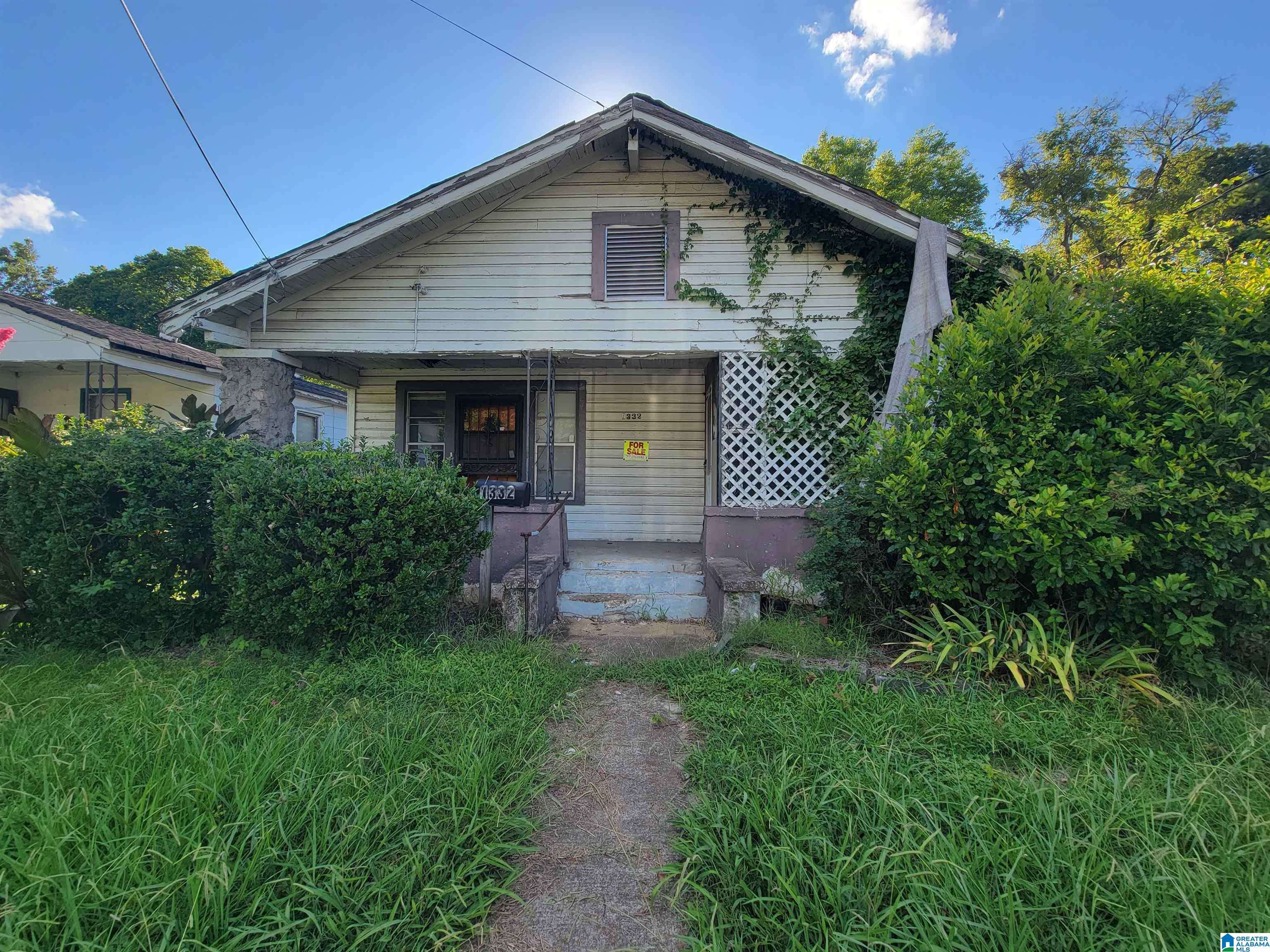 Birmingham, AL 35212,1332 44TH PLACE N