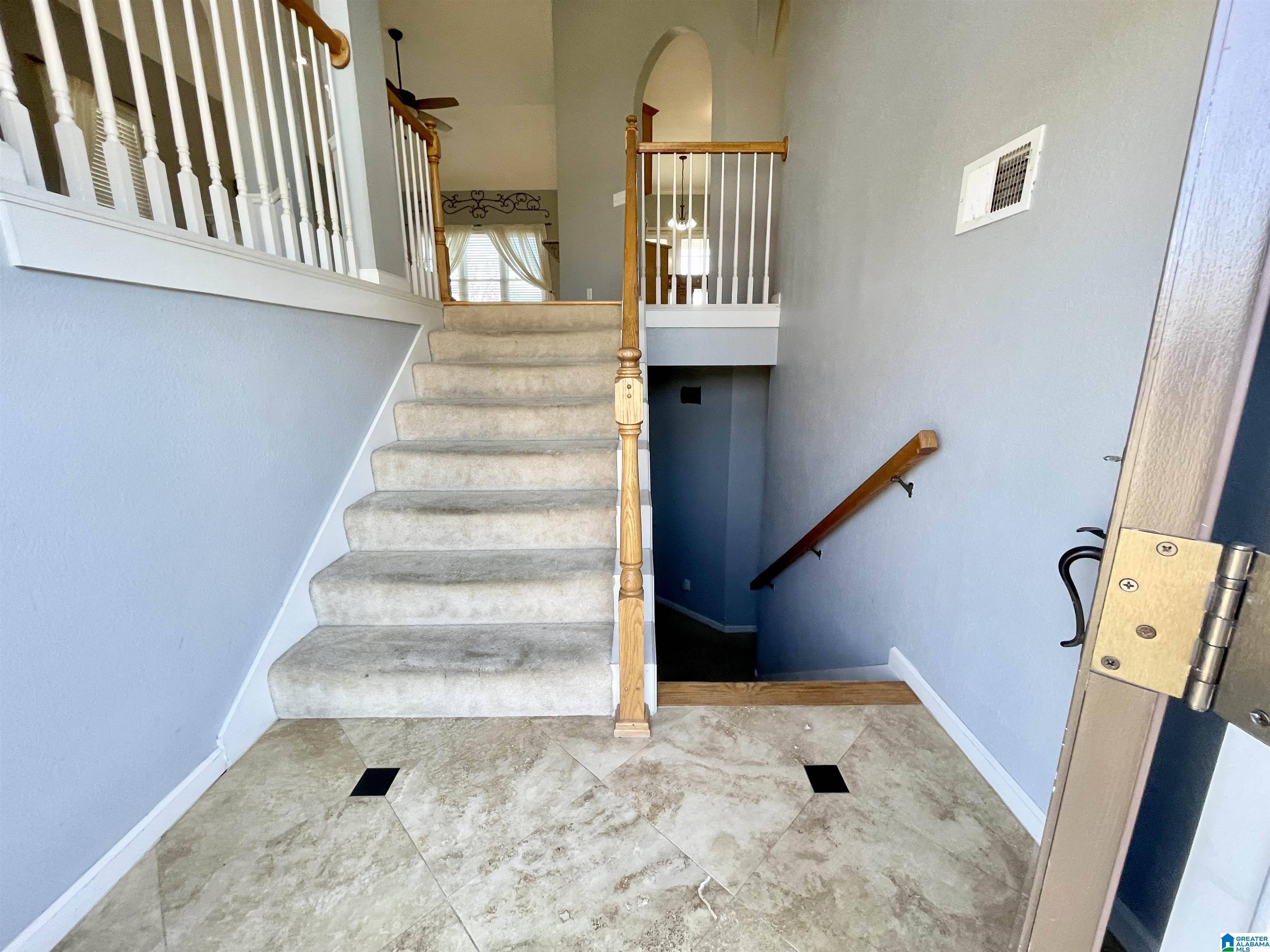 Pelham, AL 35124,209 HEATHER RIDGE CIRCLE