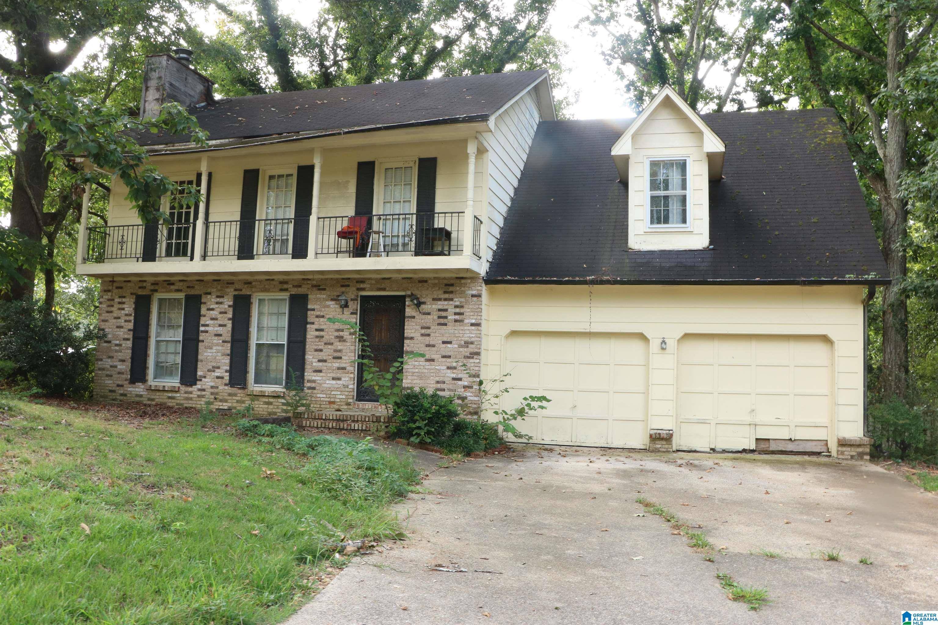 Center Point, AL 35215,705 NW 26TH COURT