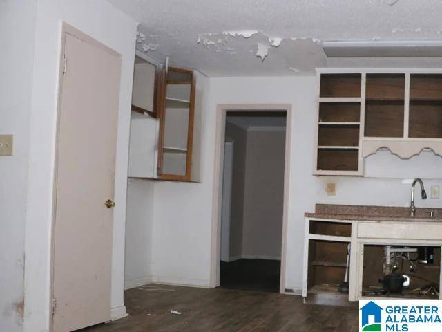 Center Point, AL 35215,705 NW 26TH COURT
