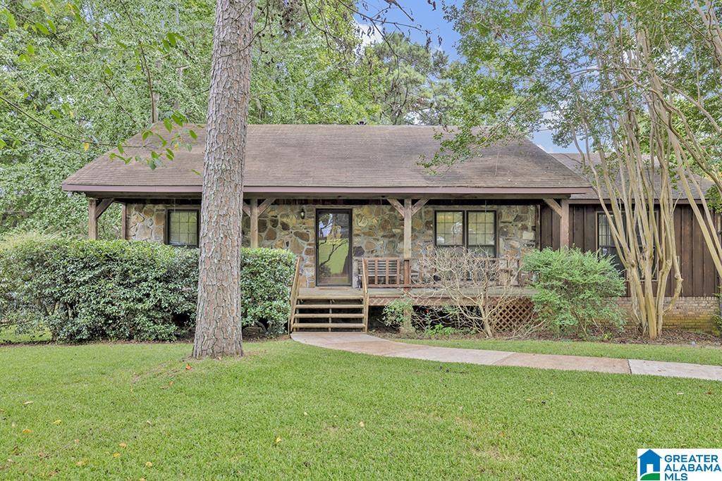 Trussville, AL 35173,115 PINEBLUFF TRAIL