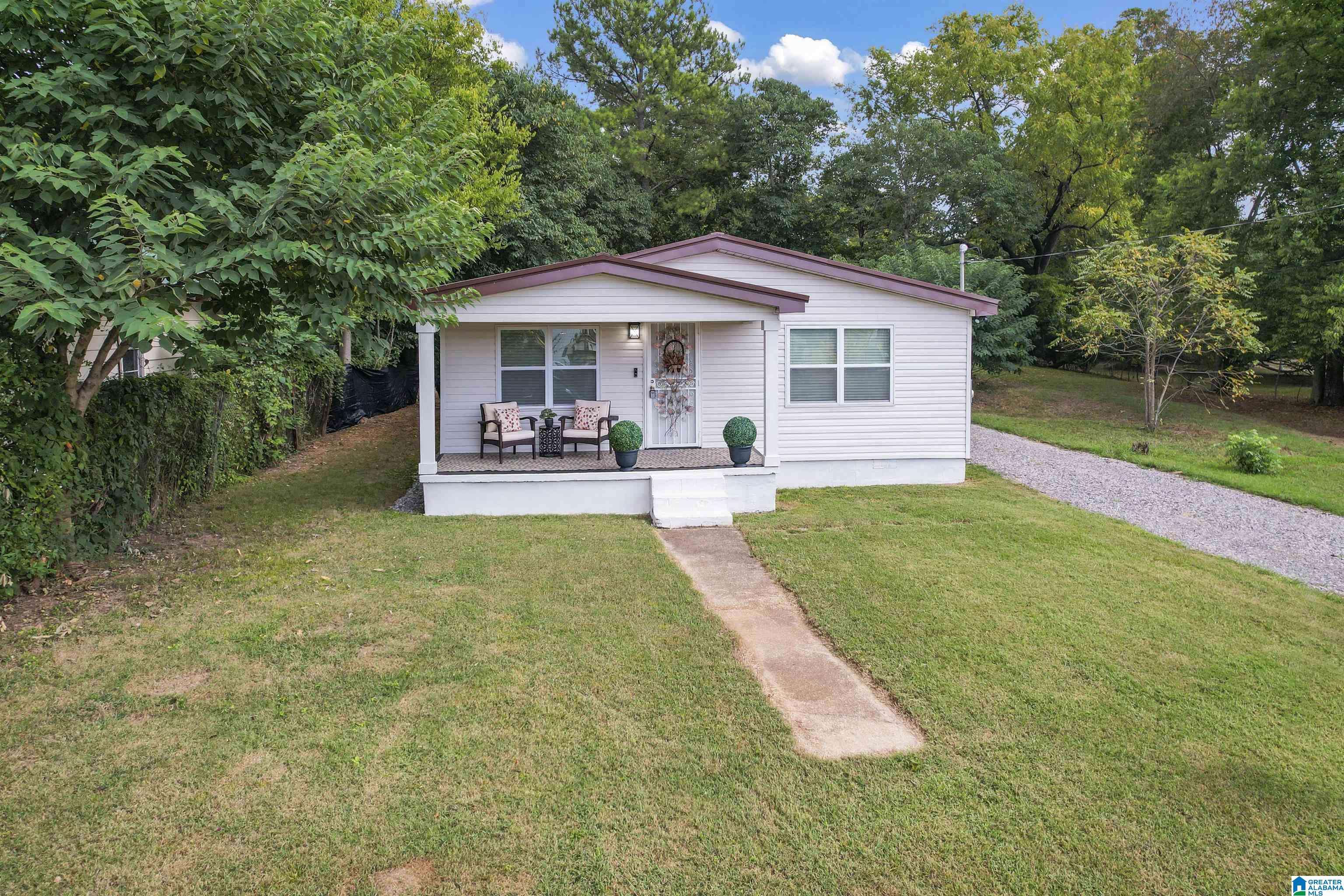 Birmingham, AL 35211,1521 SW 14TH STREET