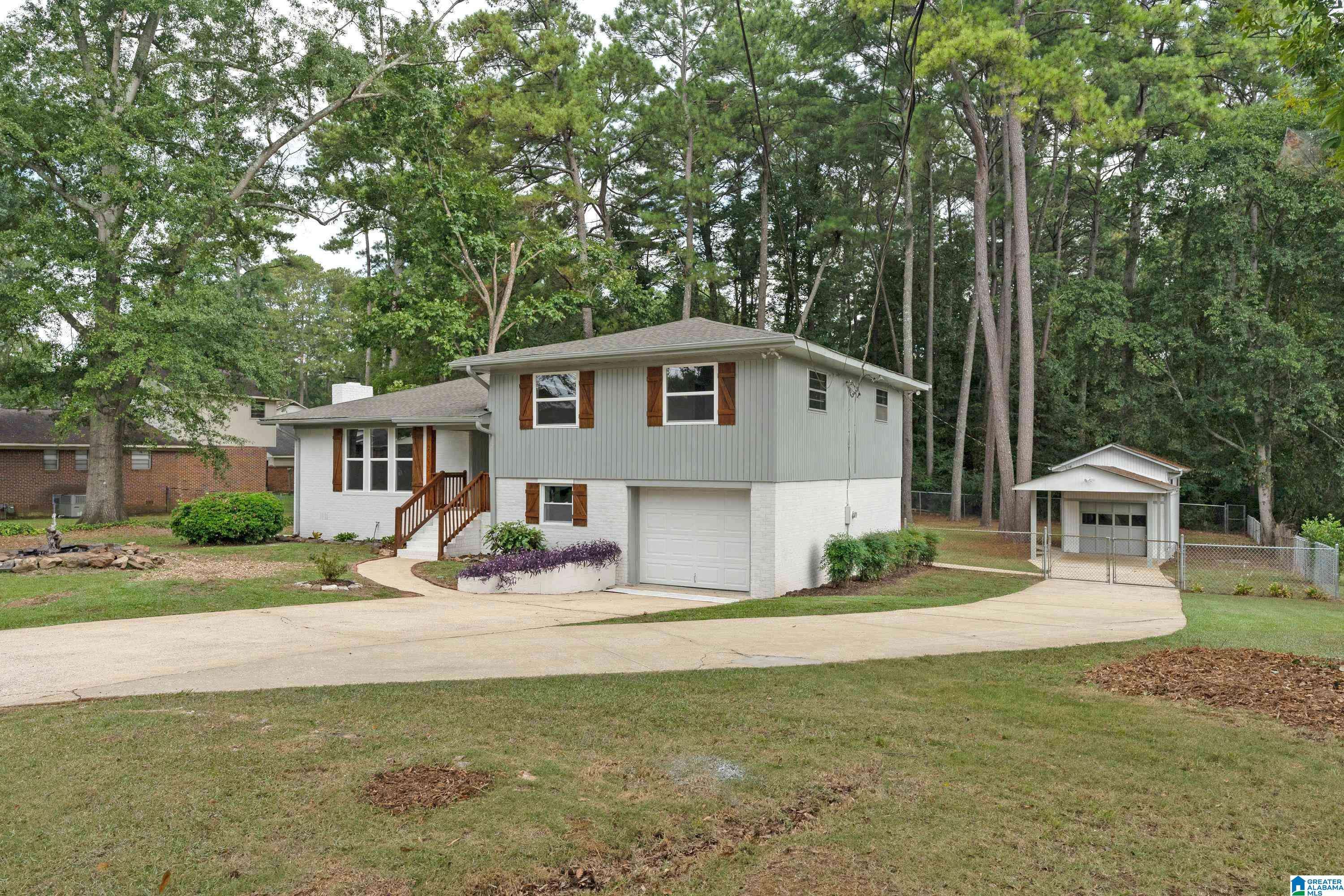 Hueytown, AL 35023,2918 HIGHWOOD COURT