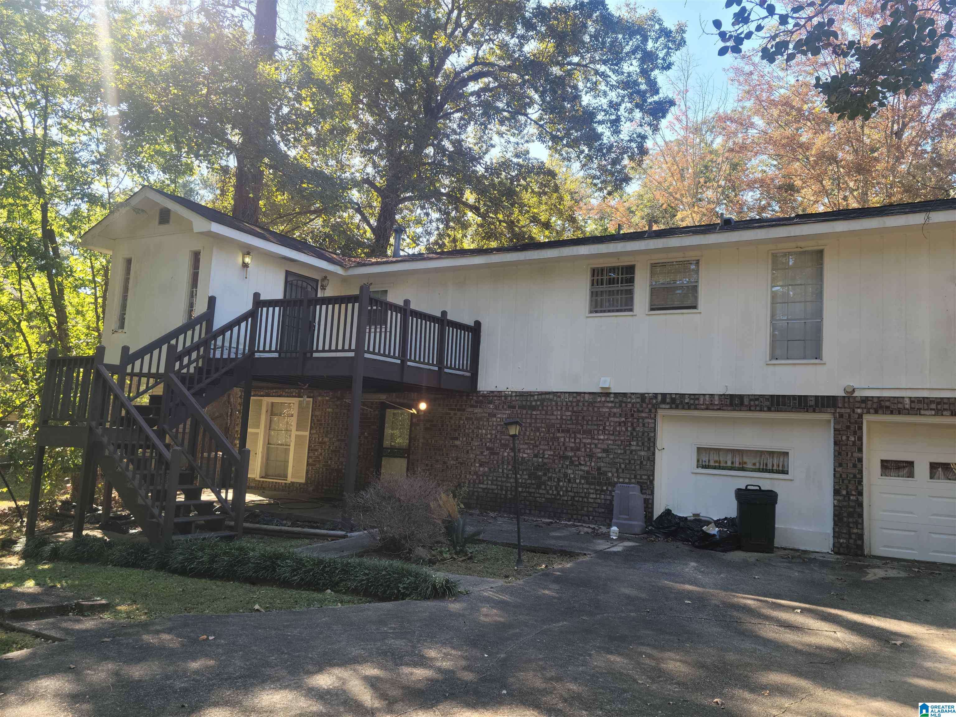 Birmingham, AL 35211,1245 PINE TREE DRIVE