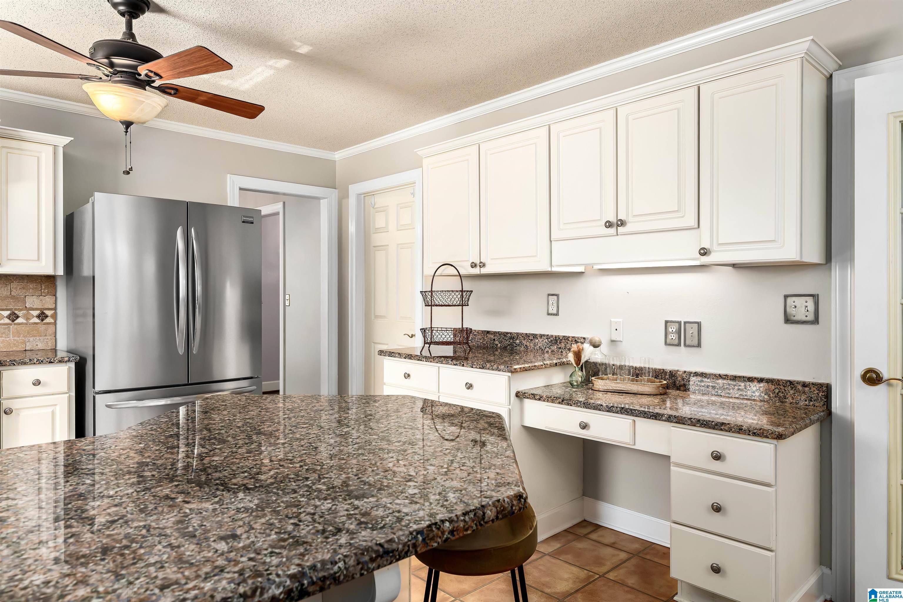 Gardendale, AL 35071,928 LESLIE LANE