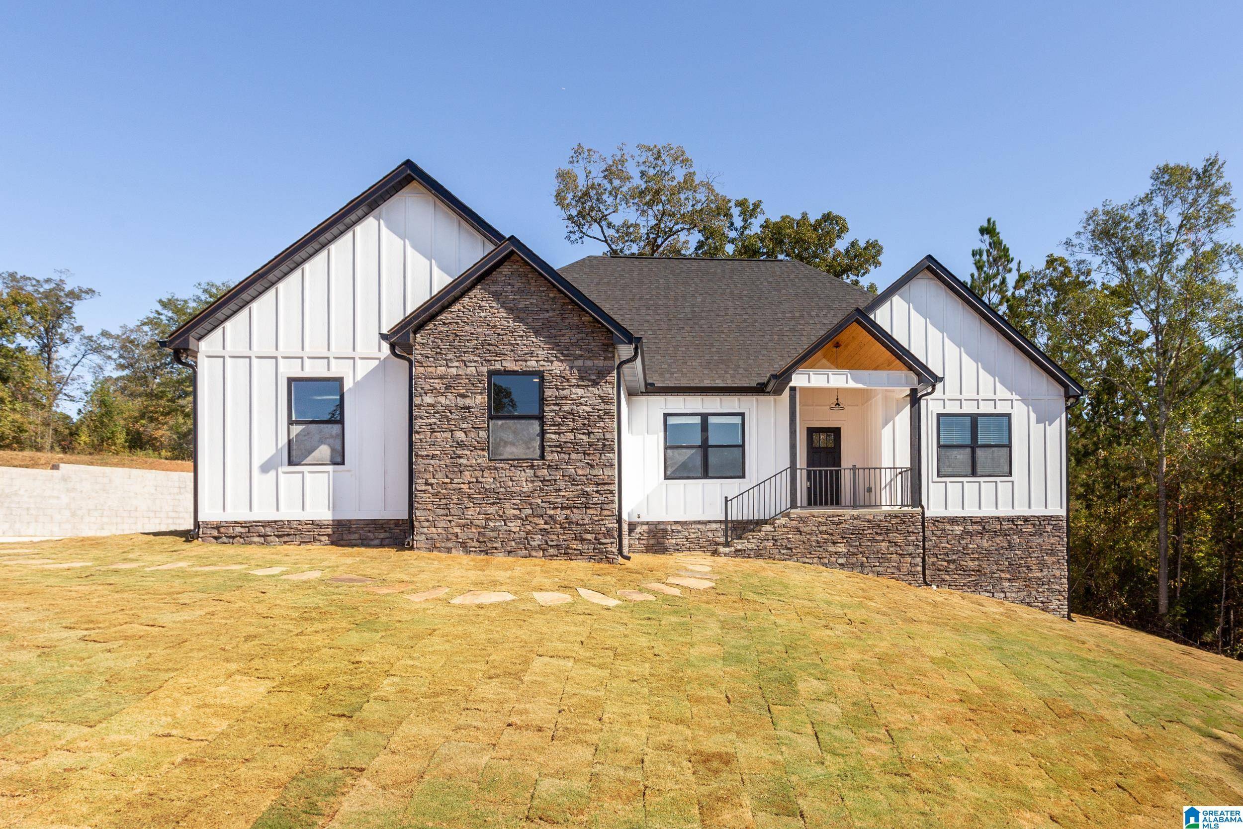 Oxford, AL 36203,82 JANIE TRACE