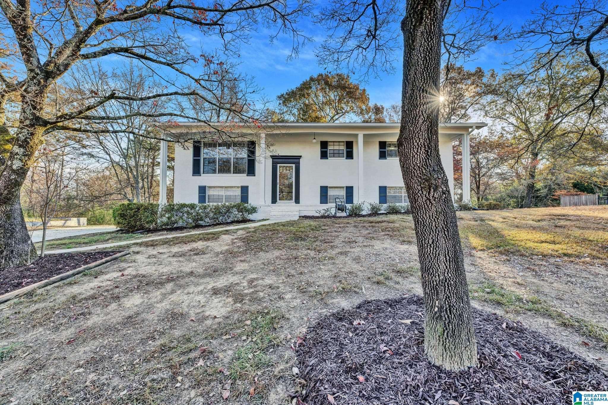 Birmingham, AL 35217,3205 TERESA DRIVE