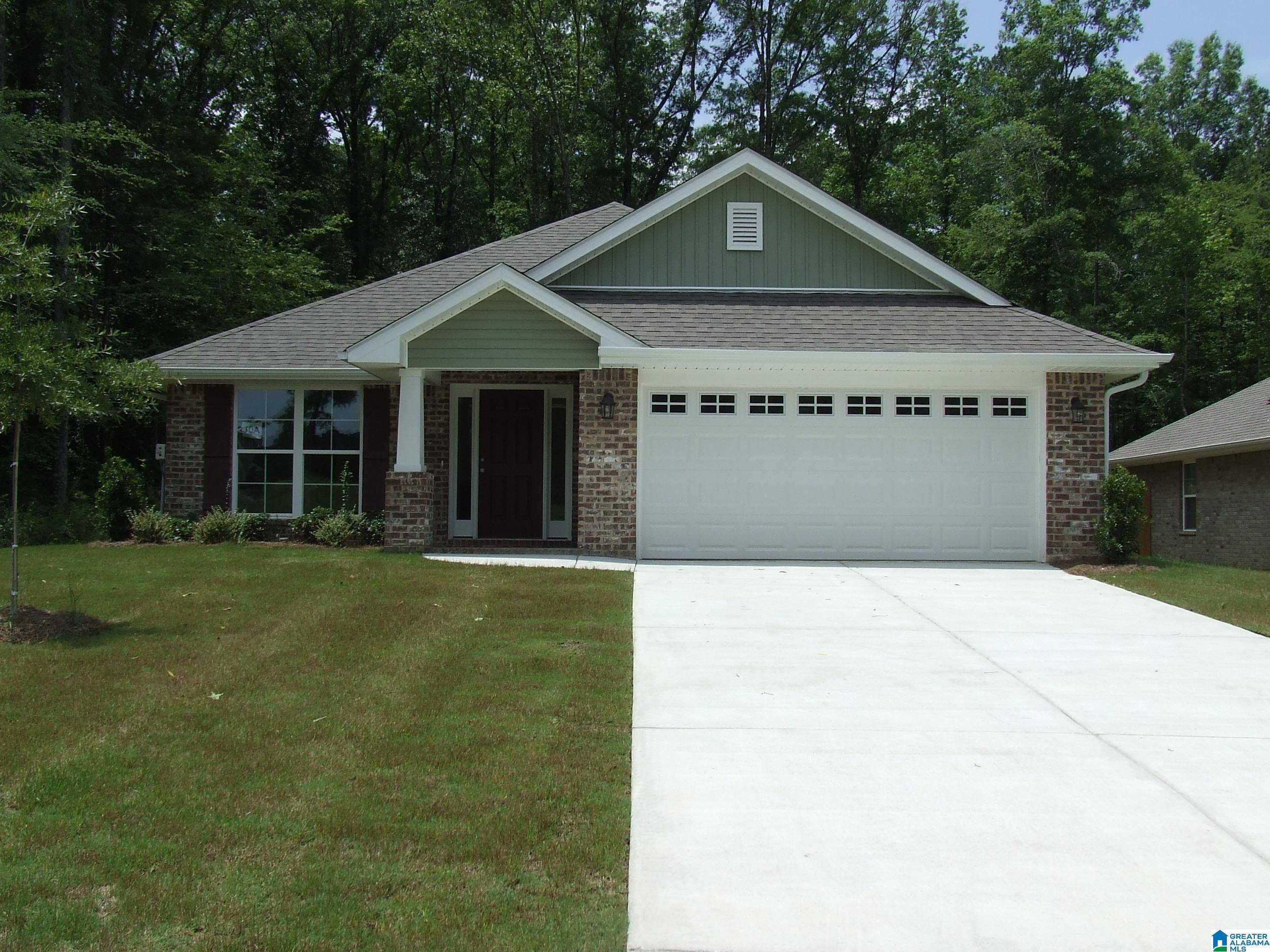 Westover, AL 35186,135 PURE LEAF DRIVE