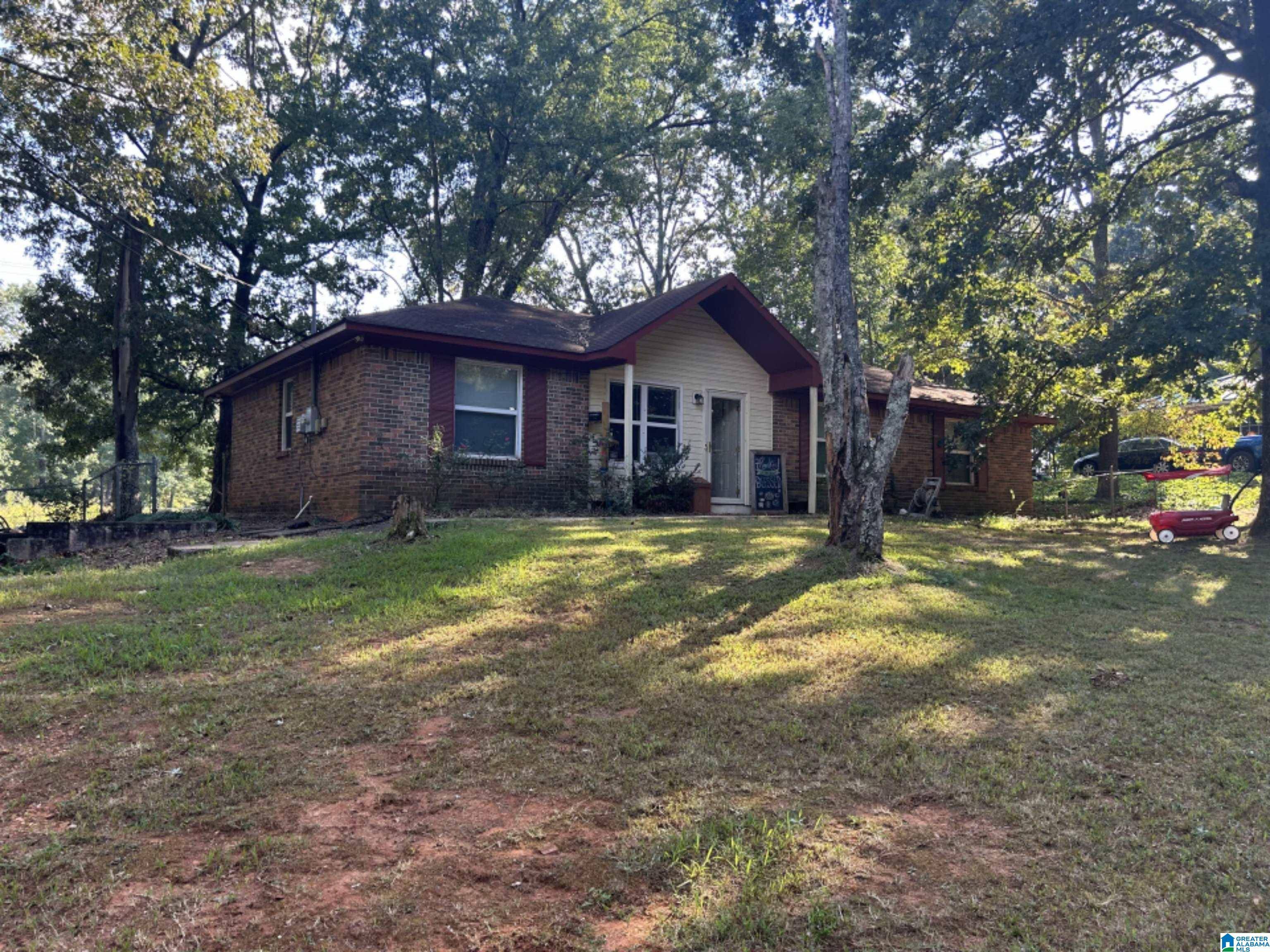 Huntsville, AL 35811,206 OCONEE DRIVE