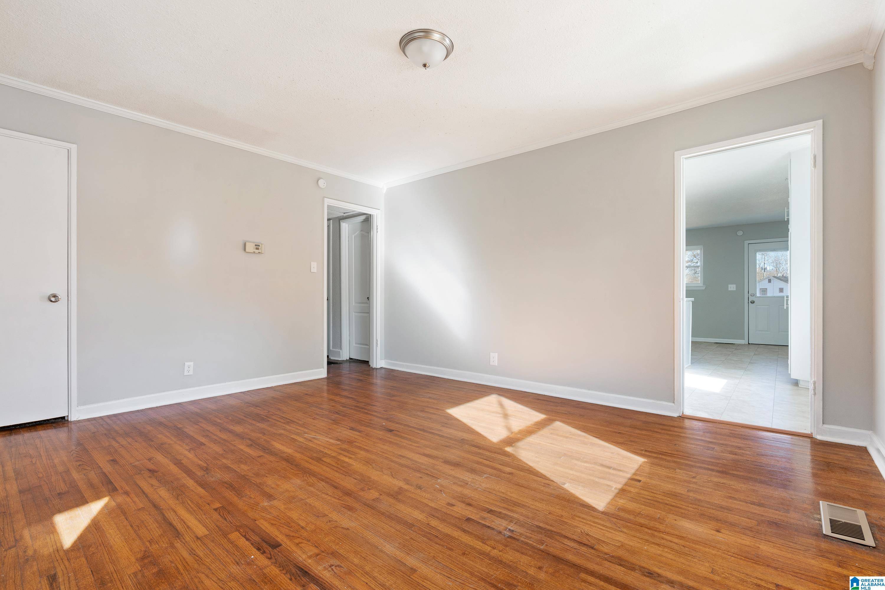 Birmingham, AL 35224,1037 MINOR DRIVE