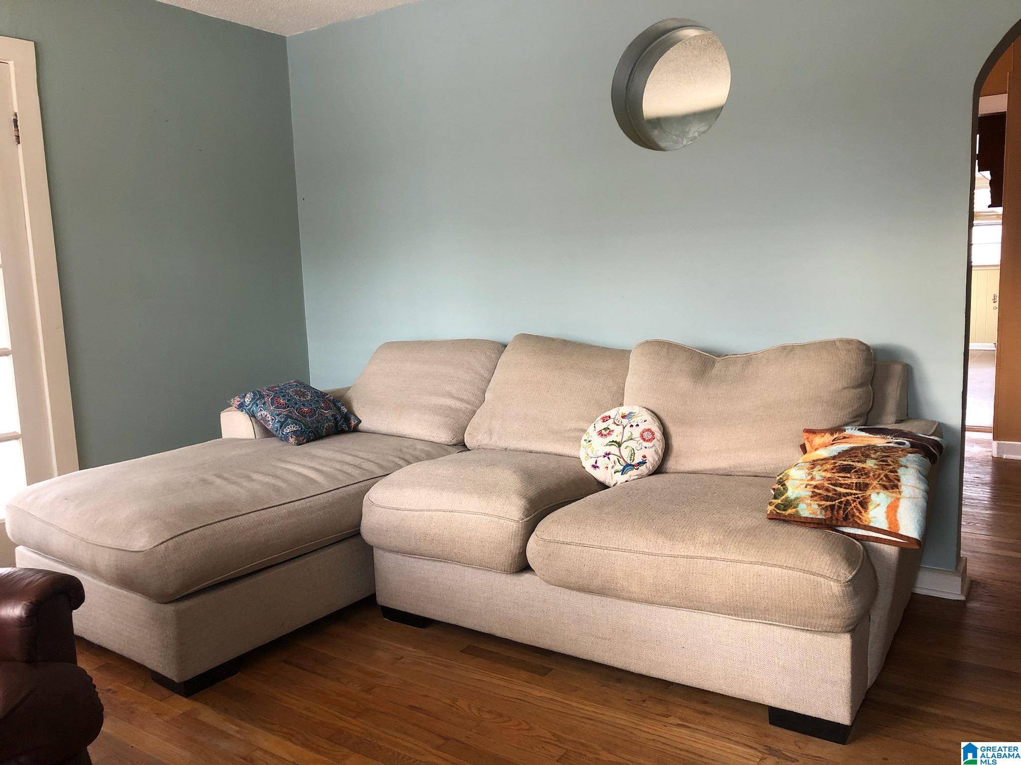 Hueytown, AL 35023,130 VINES AVENUE