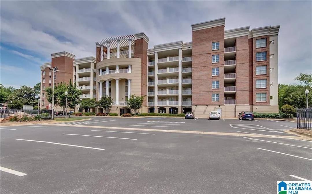 Tuscaloosa, AL 35401,1155 12TH STREET #304
