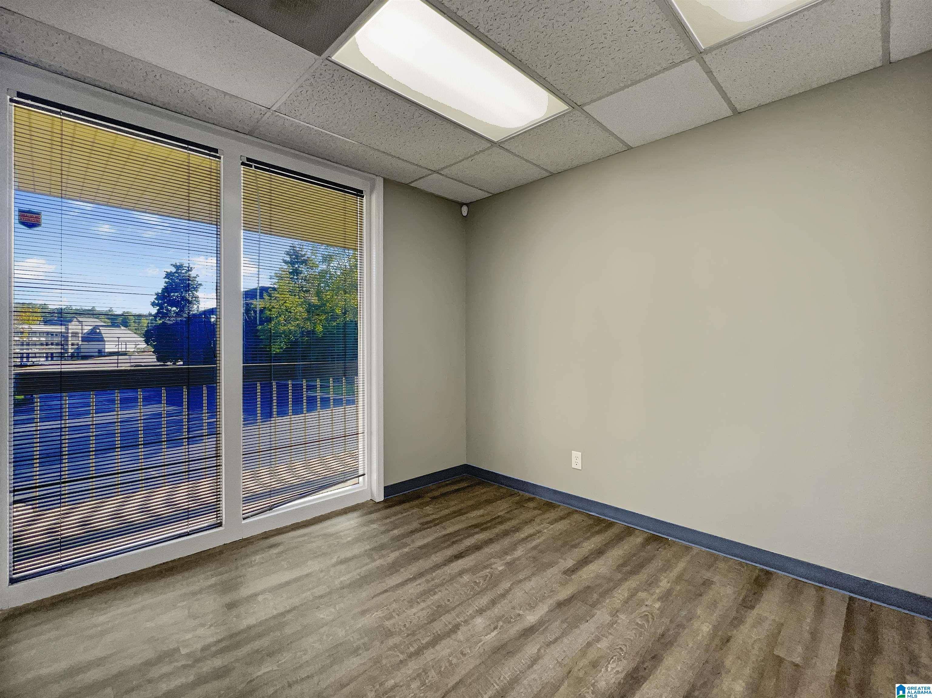 Birmingham, AL 35242,200 CAHABA PARK CIRCLE #209
