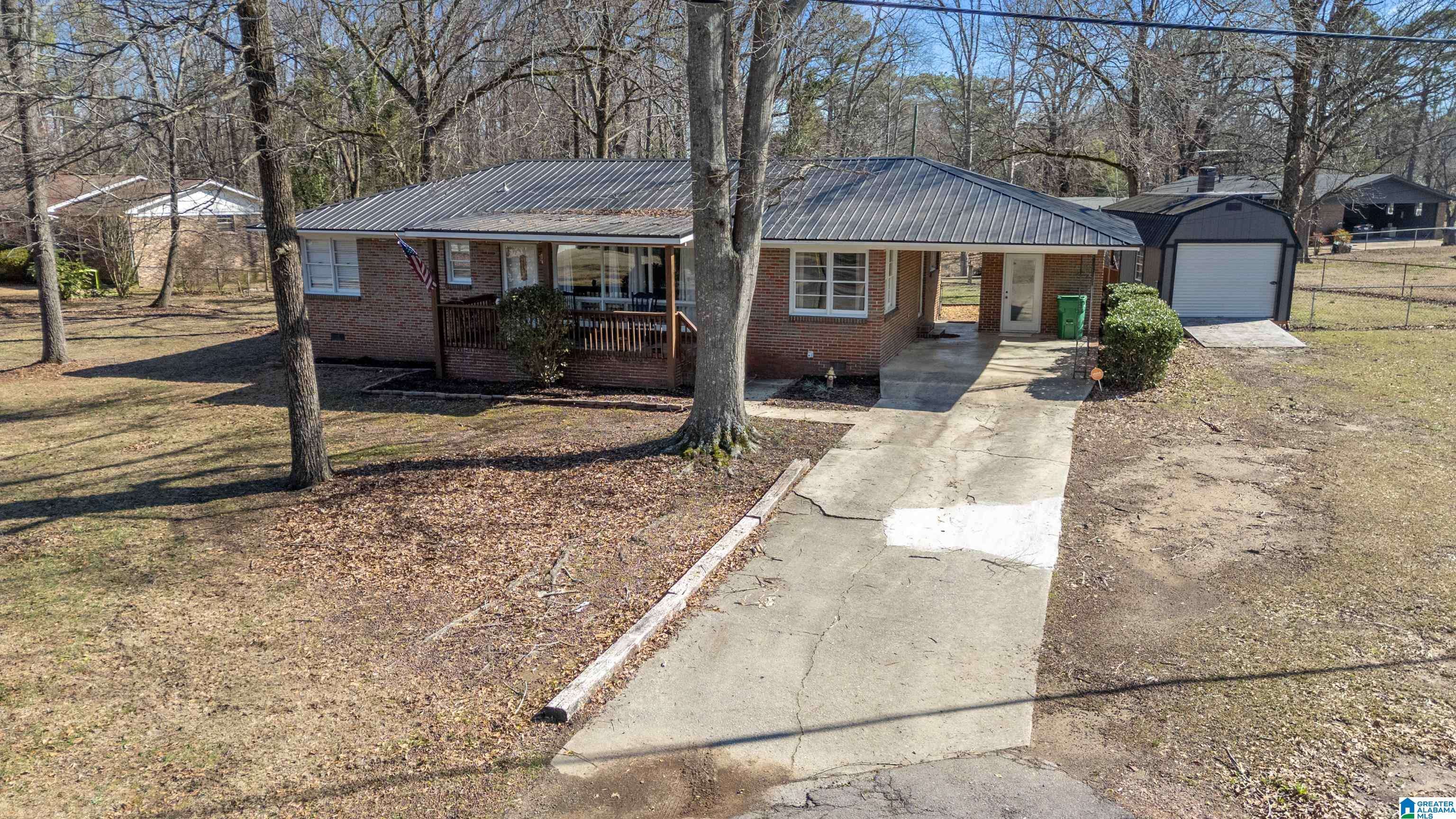 Fultondale, AL 35068,1807 HICKORY LANE