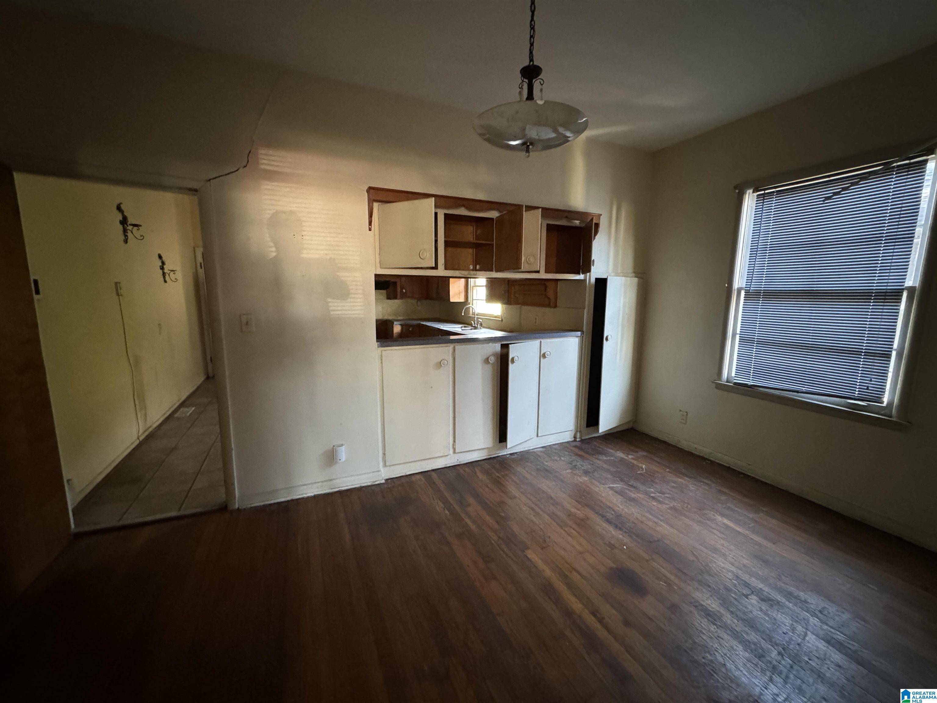 Birmingham, AL 35217,1217 SLOAN AVENUE