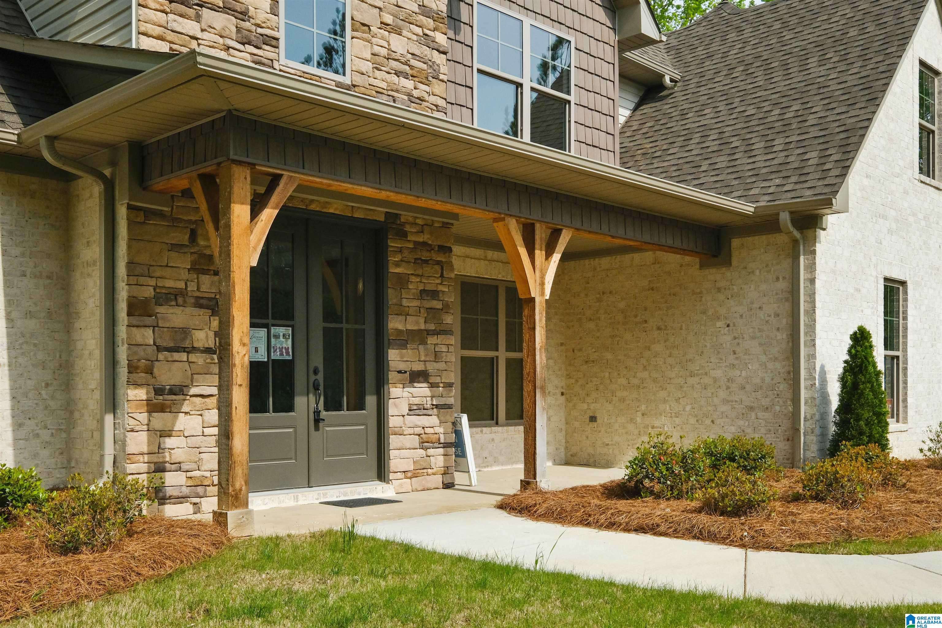 Calera, AL 35040,562 CORNERSTONE DRIVE