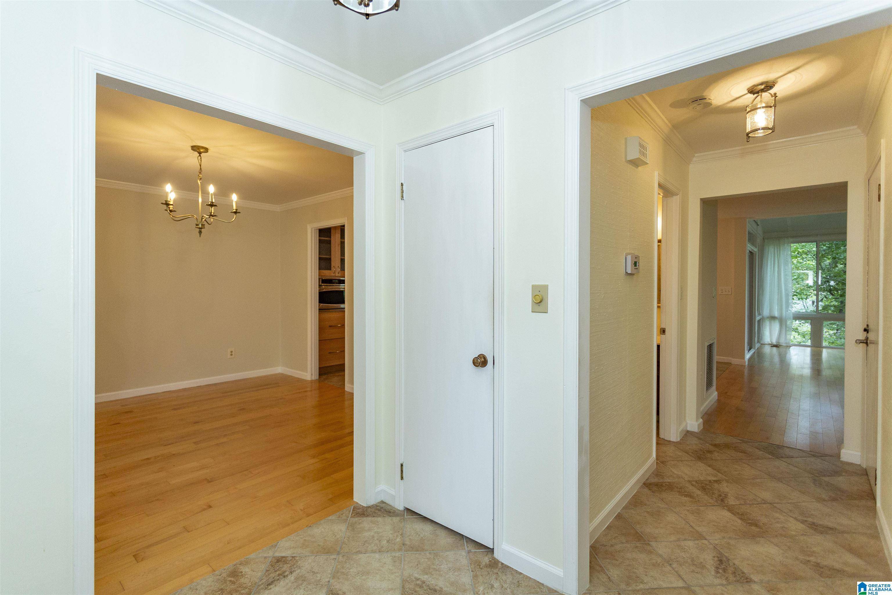 Vestavia Hills, AL 35216,3311 ALTALOMA WAY
