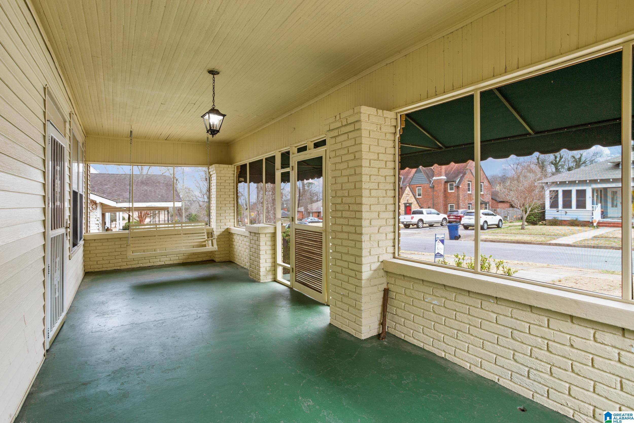 Anniston, AL 36207,511 KEITH AVENUE