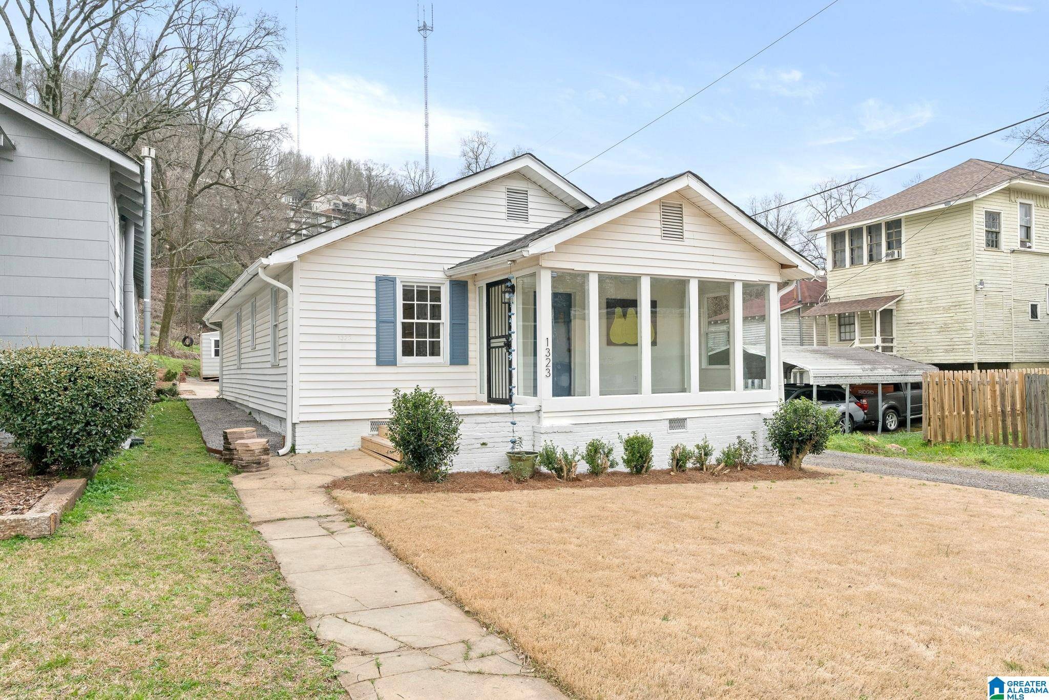 Birmingham, AL 35205,1323 16TH AVENUE S