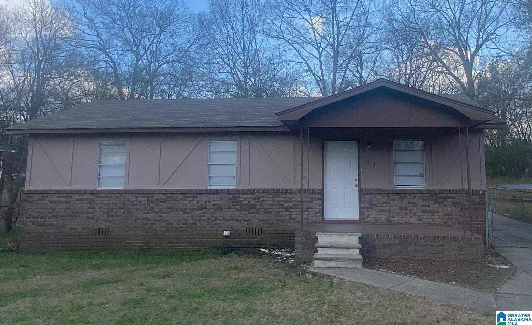 Bessemer, AL 35020,512 BREWER DRIVE