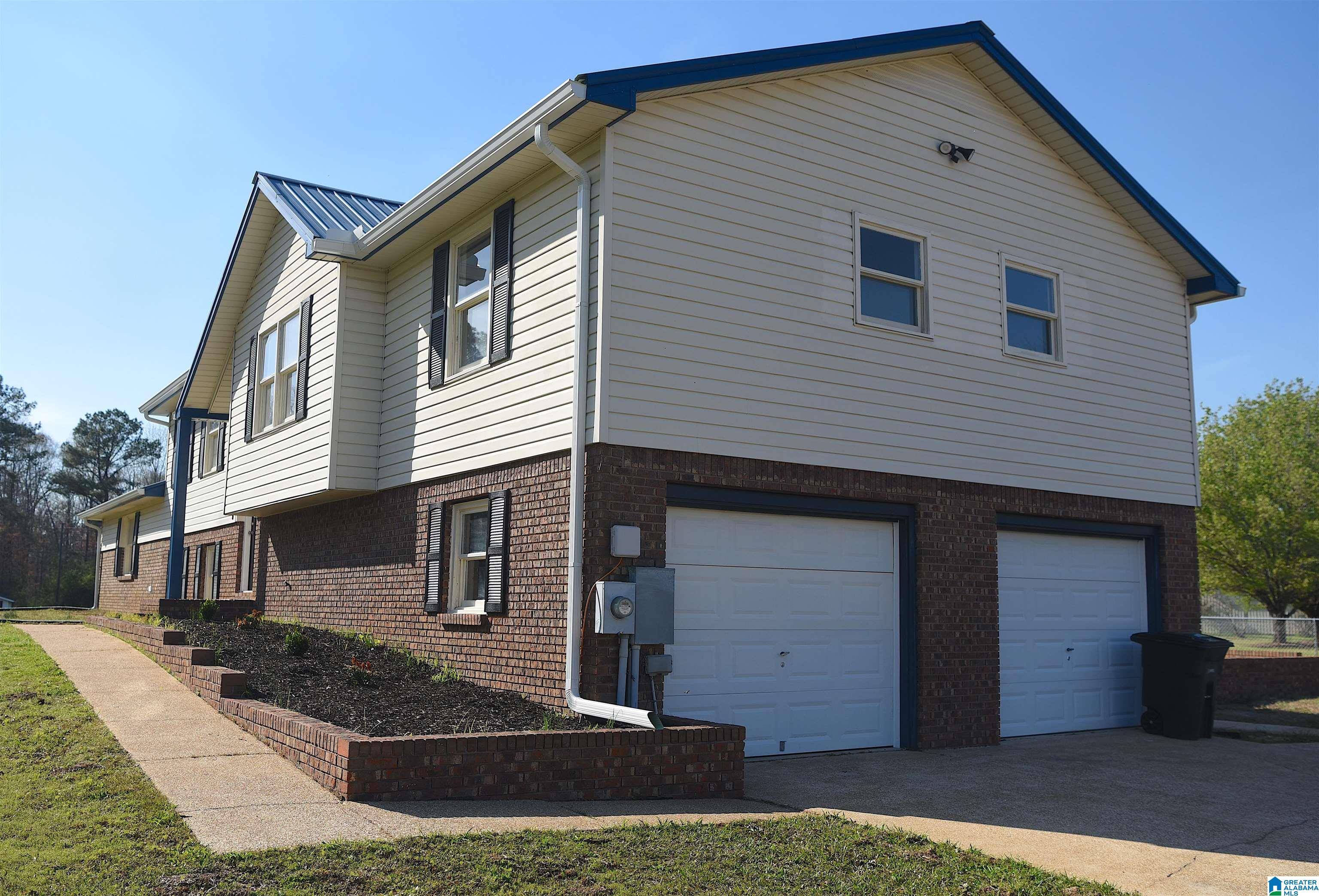 Fayette, AL 35555,816 19TH STREET NW