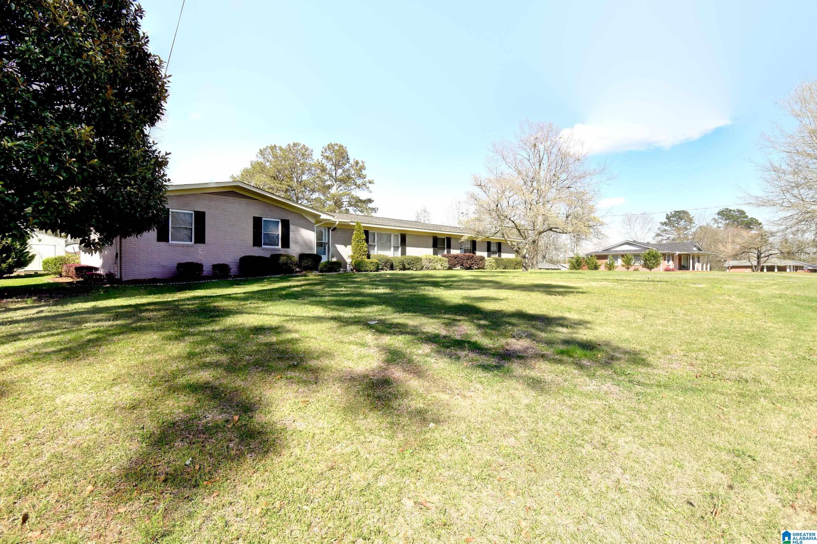 Clanton, AL 35045,202 ELWYN AVENUE