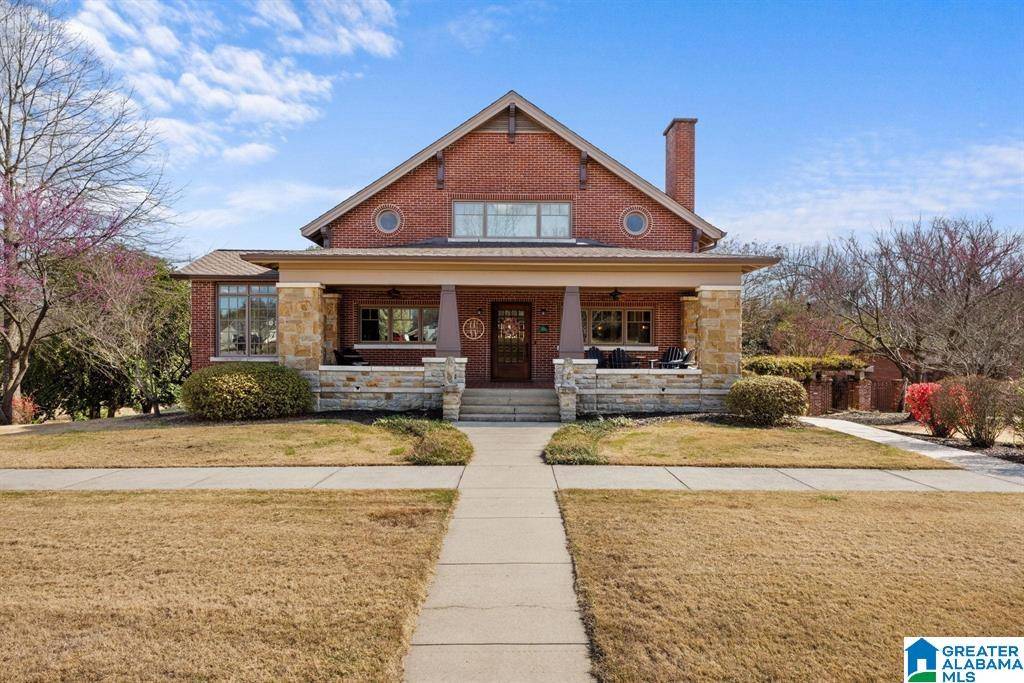 Cullman, AL 35055,608 SE 5TH STREET