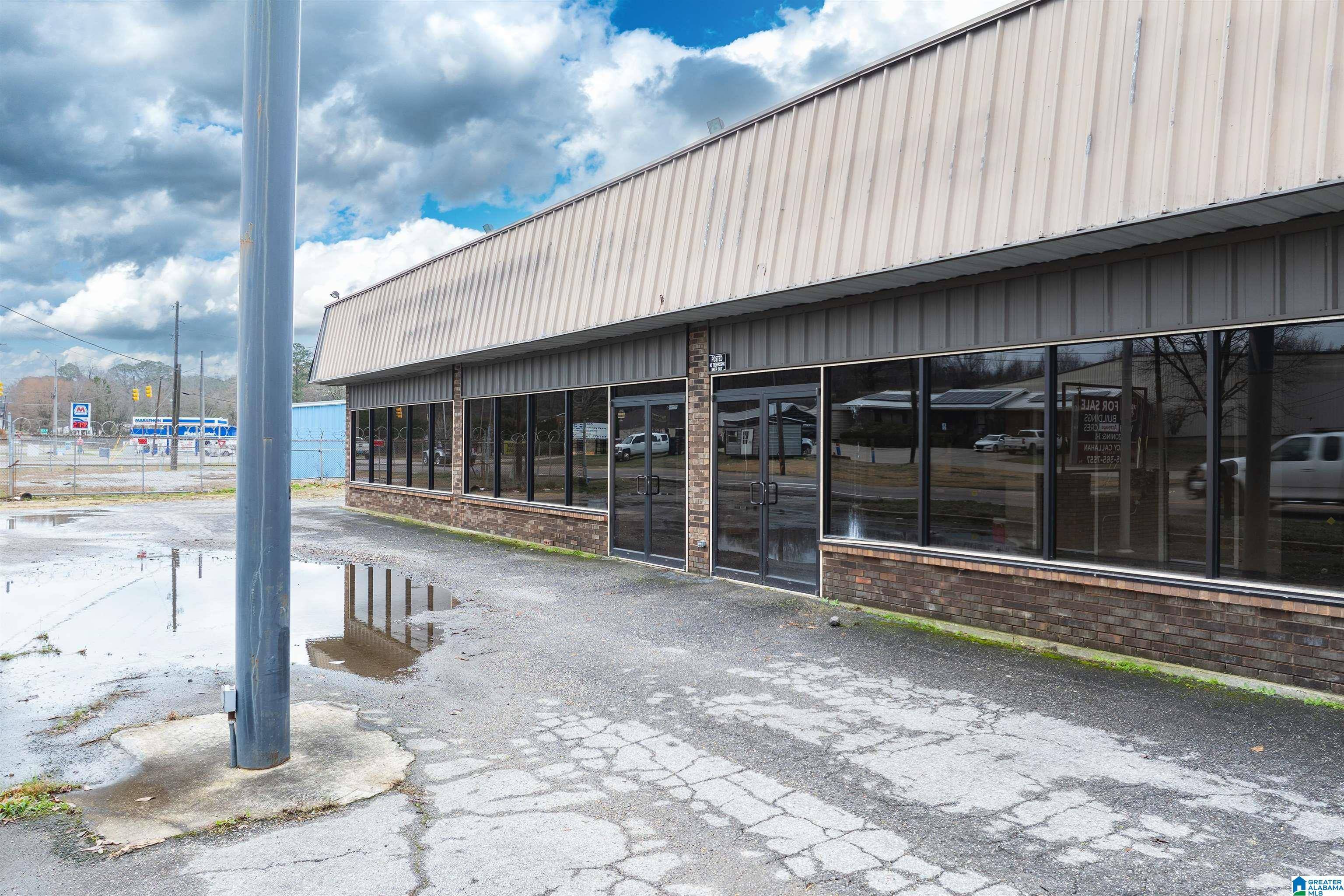 Hueytown, AL 35111,6600 WARRIOR RIVER ROAD #1