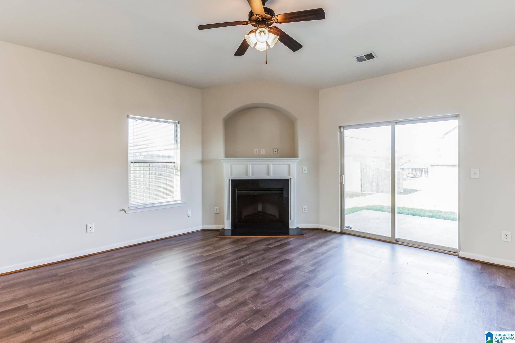 Calera, AL 35040,505 UNION STATION PLACE