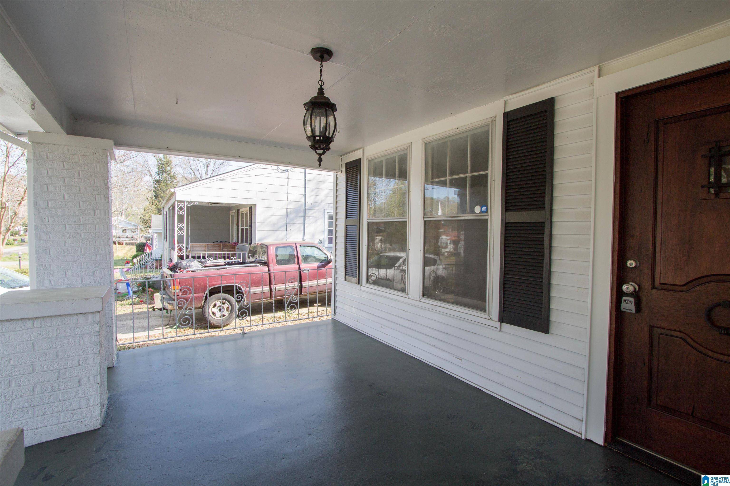 Hueytown, AL 35023,163 21ST STREET