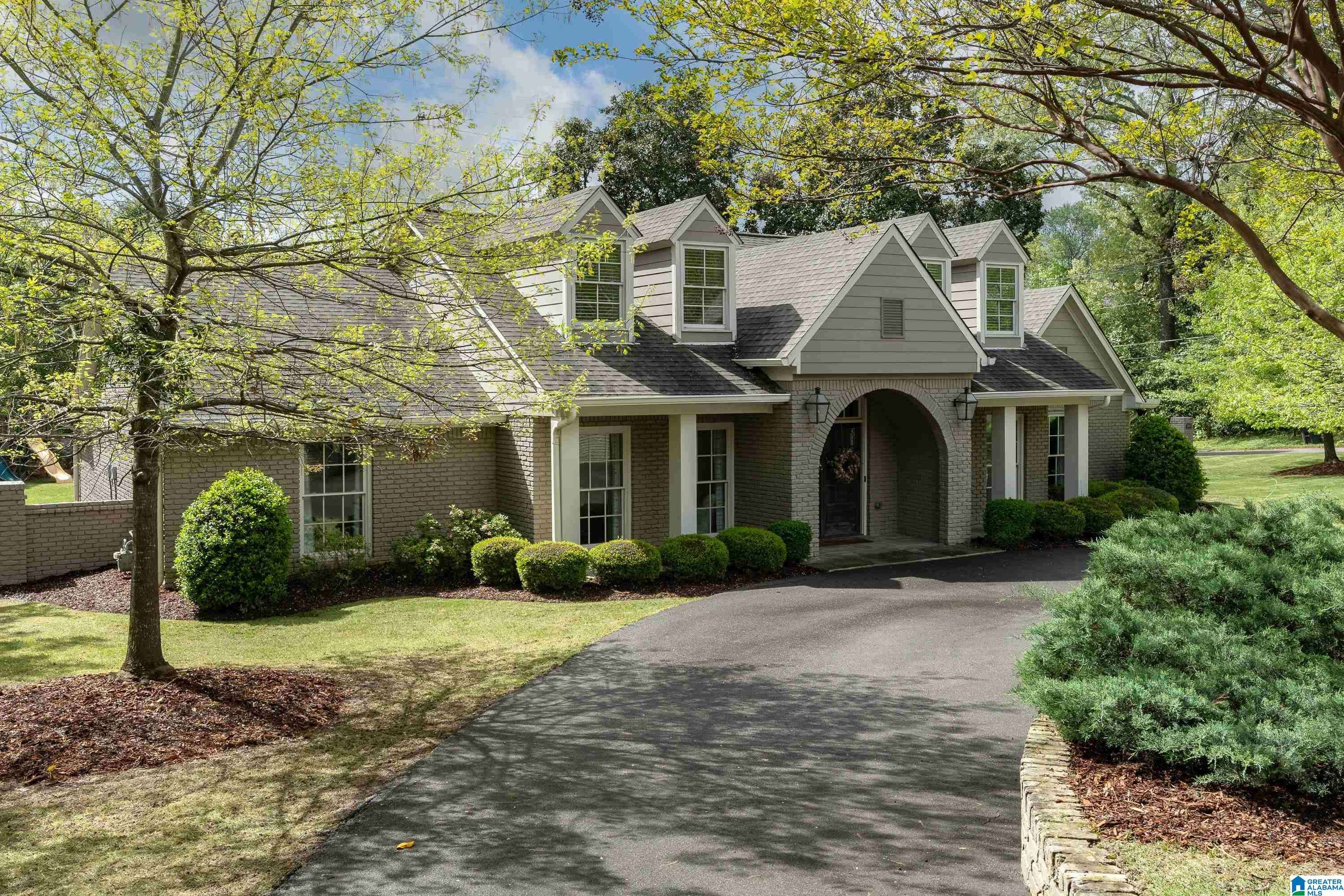 Mountain Brook, AL 35223,3601 SPRINGHILL ROAD