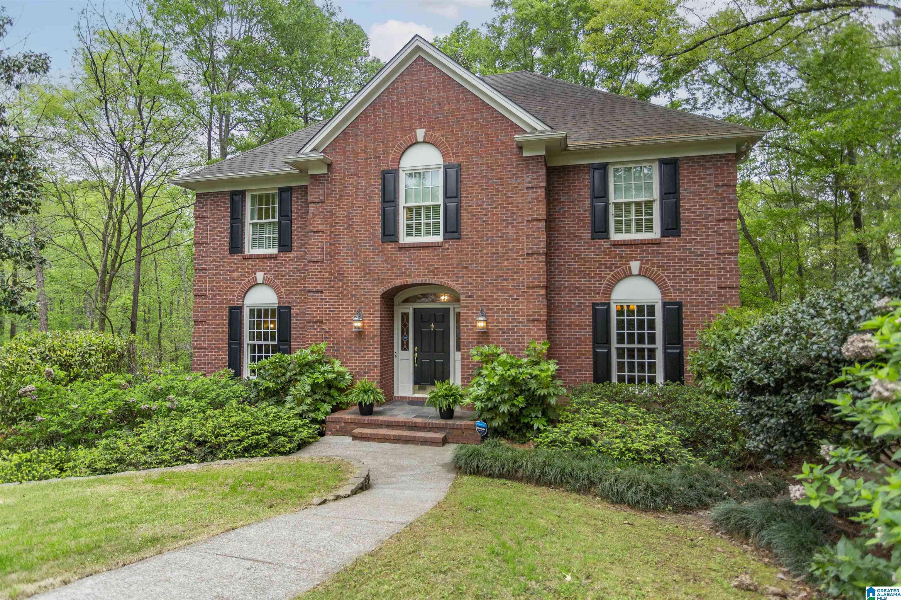 Vestavia Hills, AL 35223,3764 MOUNTAIN VIEW LANE
