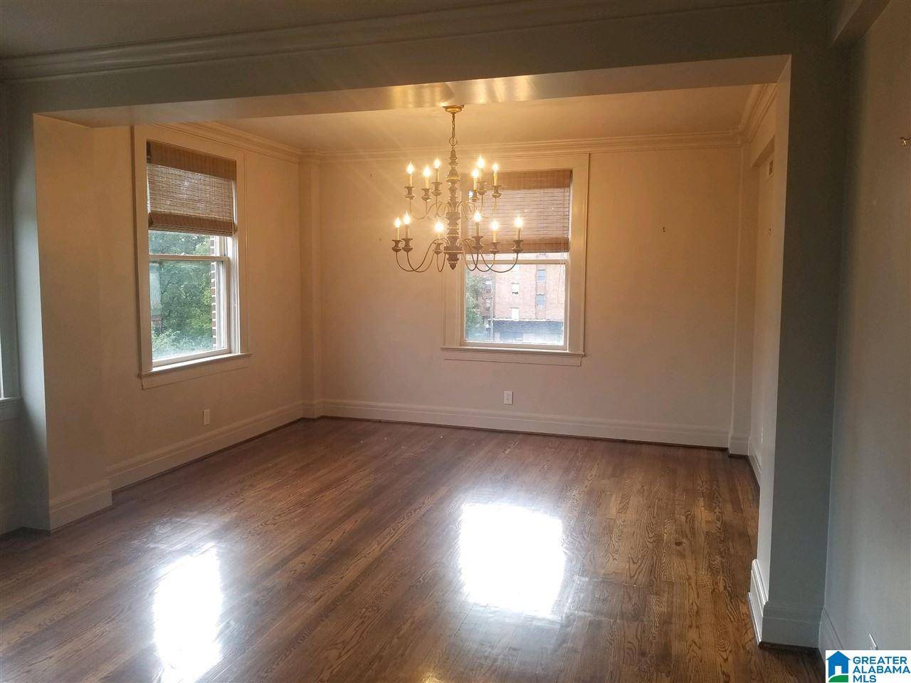 Birmingham, AL 35205,2250 HIGHLAND AVENUE #36